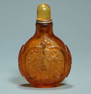 GLASS CARVED DRAGON PATTERN SNUFF BOTTLE: Width 5.3 x 3 cm / Total Height 8.2 cm / Weight 81 g, (W 2.1 x 1.2 in H 3.2 in), For more detailed description of this item please leave message to us or contact us at Email: