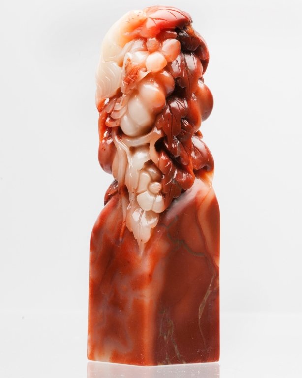 Red FuRong Soapstone Squirrel Pattern Seal: Red FuRong Soapstone Seal, carved with squirrel and pumpkin pattern. In good condition. H 3.5 in 壽山紅芙蓉南瓜松鼠紐章