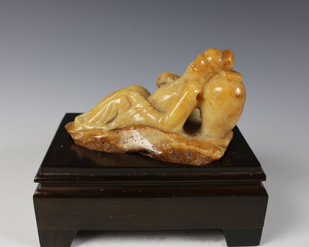 TAIBAIZUIJIU STONE CARVING: The stone is finely carved with LiBai Drunk Statue Wine Pot design. L 4.5 in