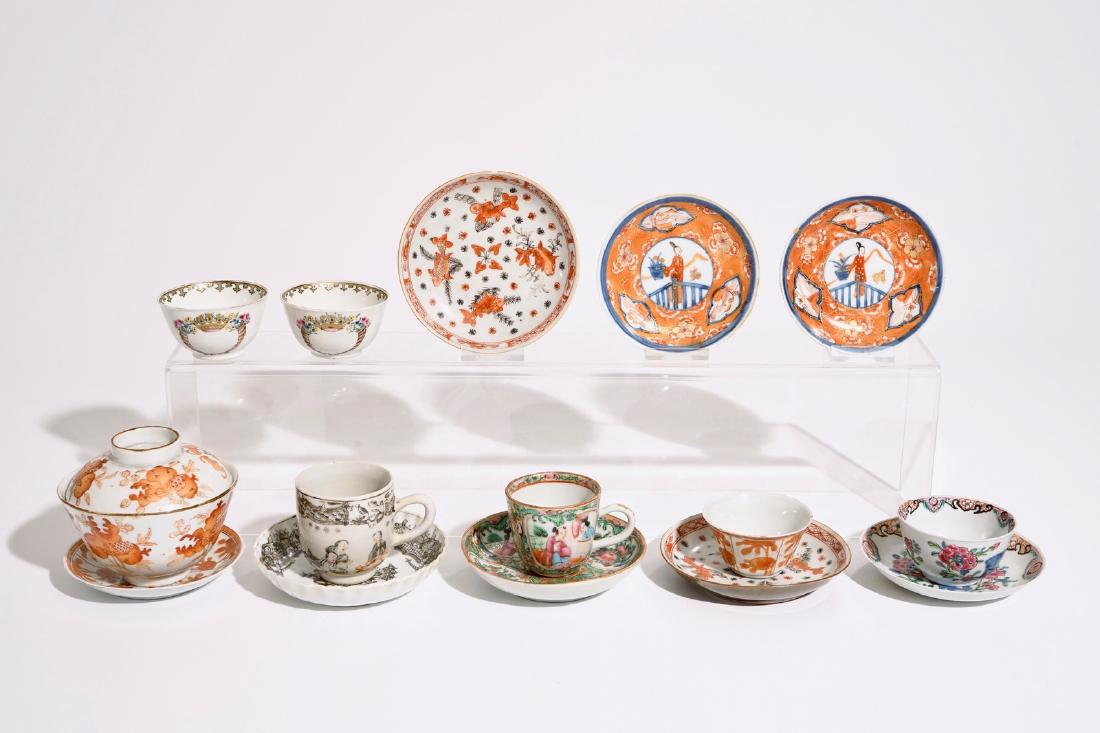 A varied lot of Chinese famille rose and iron red cups: A varied lot of Chinese famille rose and iron red cups and saucers, 18/19th C. Dia.: 12 cm (saucer) Dia.: 6 cm - H.: 6,5 cm (cup)