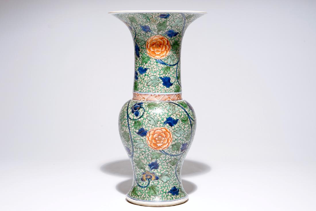 A Chinese famille verte yenyen vase with floral design,: A Chinese famille verte yenyen vase with floral design, Kangxi H.: 45 cm