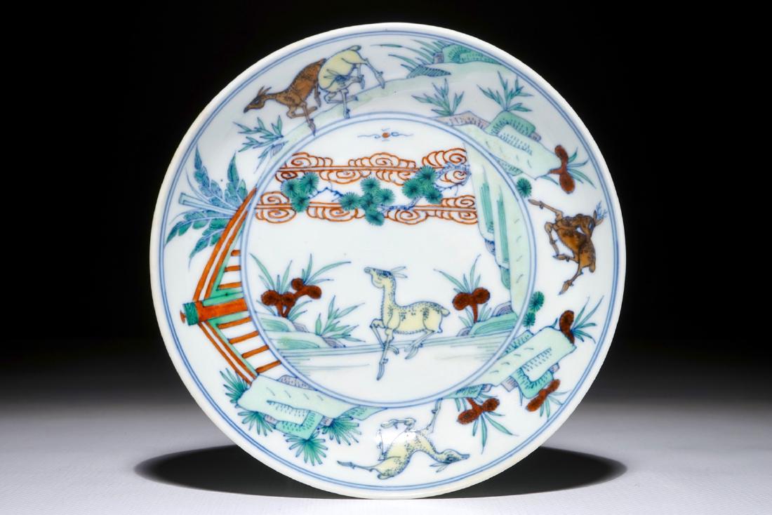 A Chinese doucai "Deer" dish, Chenghua mark, Yongzheng (1 of 2)