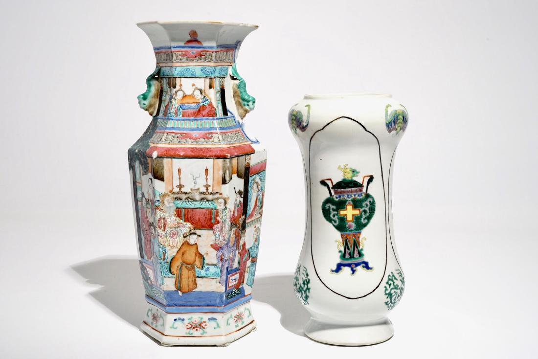 A Chinese hexagonal famille rose vase and an: A Chinese hexagonal famille rose vase and an albarello-shaped famille verte vase, 19th C. H.: 33,5 cm