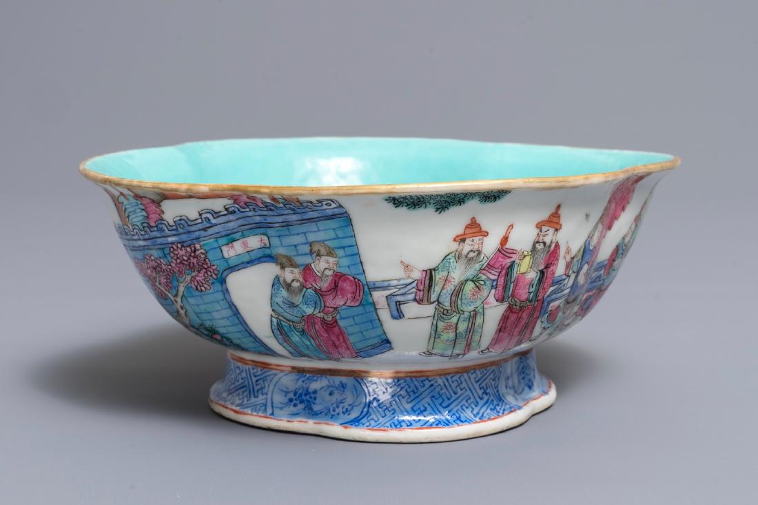 A Chinese famille rose quatre-lobed bowl, Tongzhi mark, (1 of 7)