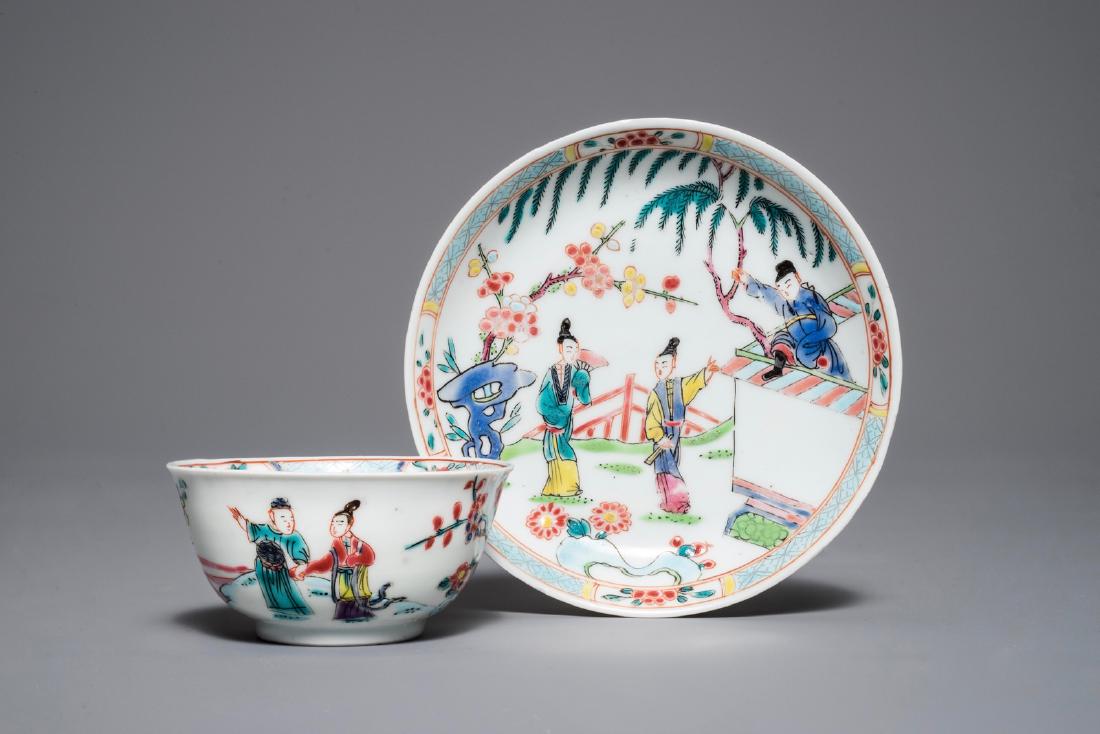 A Chinese famille rose 'Romance of the Western chamber': A Chinese famille rose 'Romance of the Western chamber' cup and saucer, Yongzheng/Qianlong H.: 3,5 cm - Dia.: 7,5 cm (the cup)Dia.: 11,5 cm (the saucer) --------- Please request condition reports by e