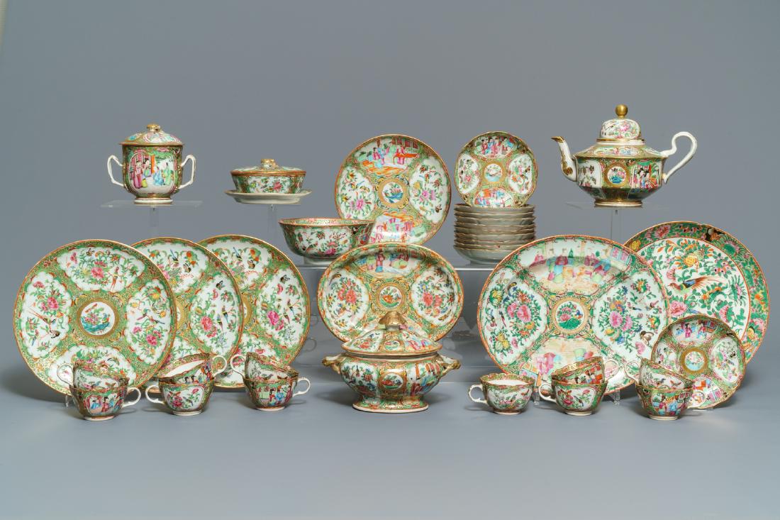A large collection of Chinese Canton famille rose: A large collection of Chinese Canton famille rose wares, 19th C. ----- L.: 31 cm (the largest oval dish)L.: 24 cm - H.: 17,5 cm (the teapot) L.: 21,5 cm - H.: 15 cm (the tureen incl. cover) L.: 24 cm 