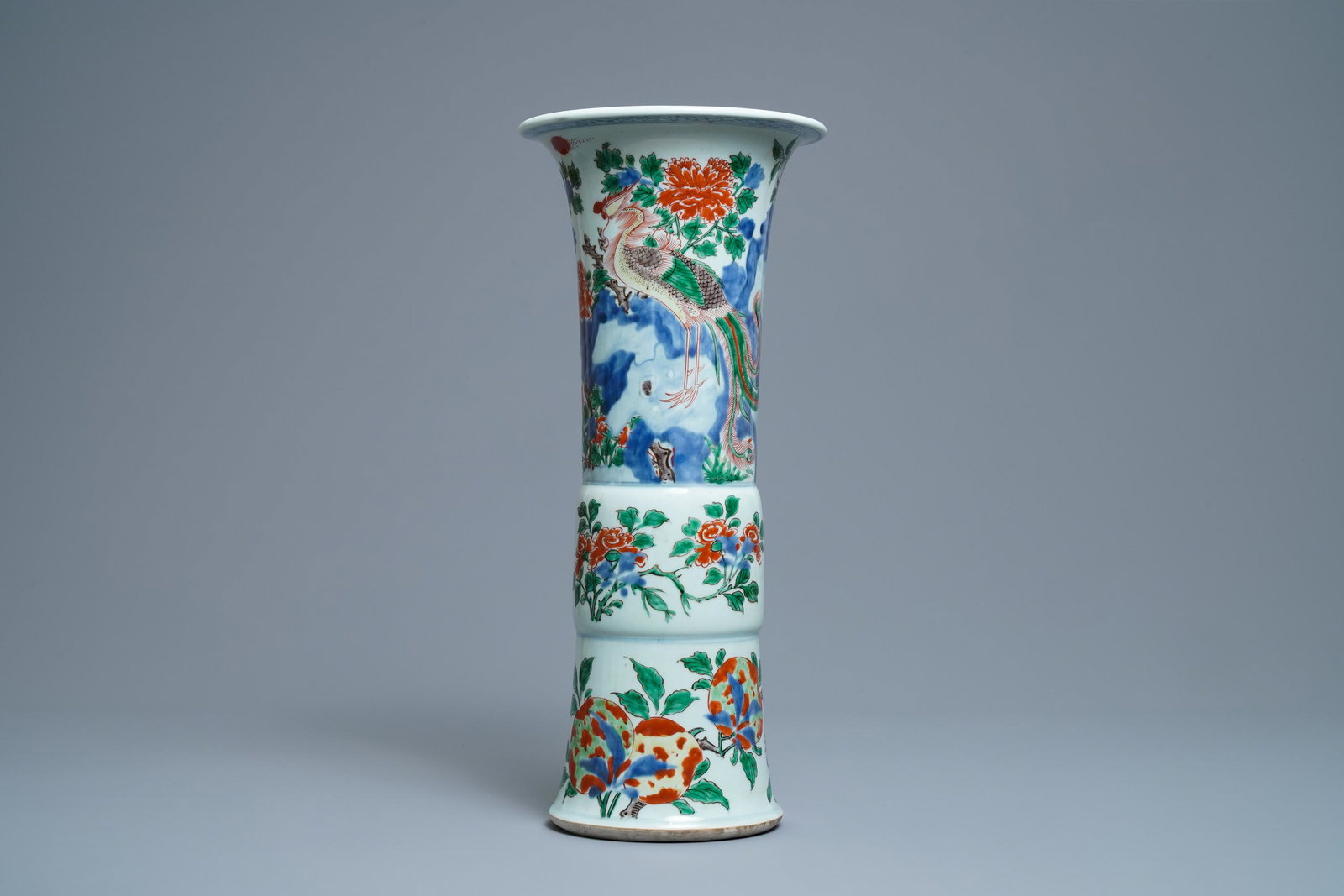 A Chinese wucai gu vase with a phoenix, Shunzhi: A Chinese wucai gu vase with a phoenix, Shunzhi -- H.: 51 cm