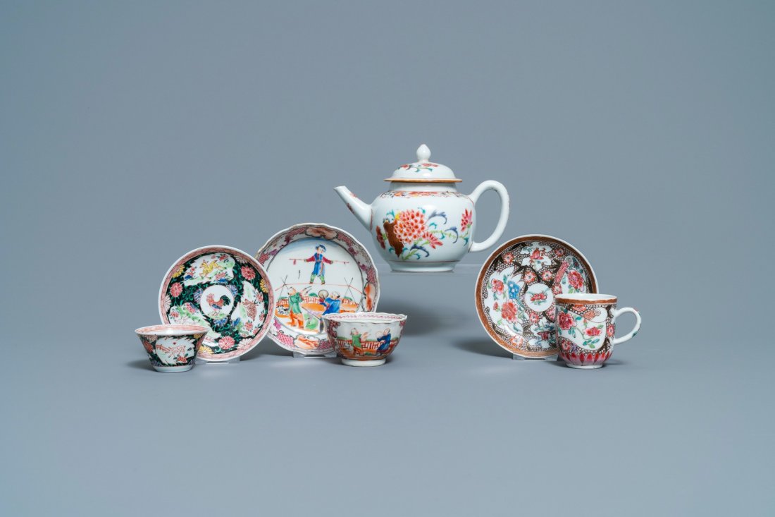 A Chinese famille rose teapot and three cups and (1 of 1)