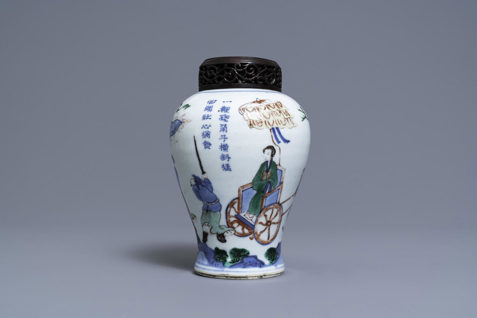 A Chinese wucai 'Hongfu' vase, Transitional period (1 of 13)