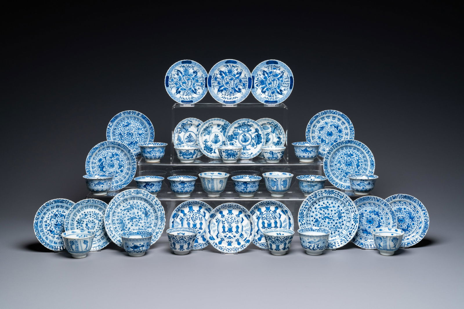 Twenty Chinese blue and white saucers and nineteen (1 of 11)