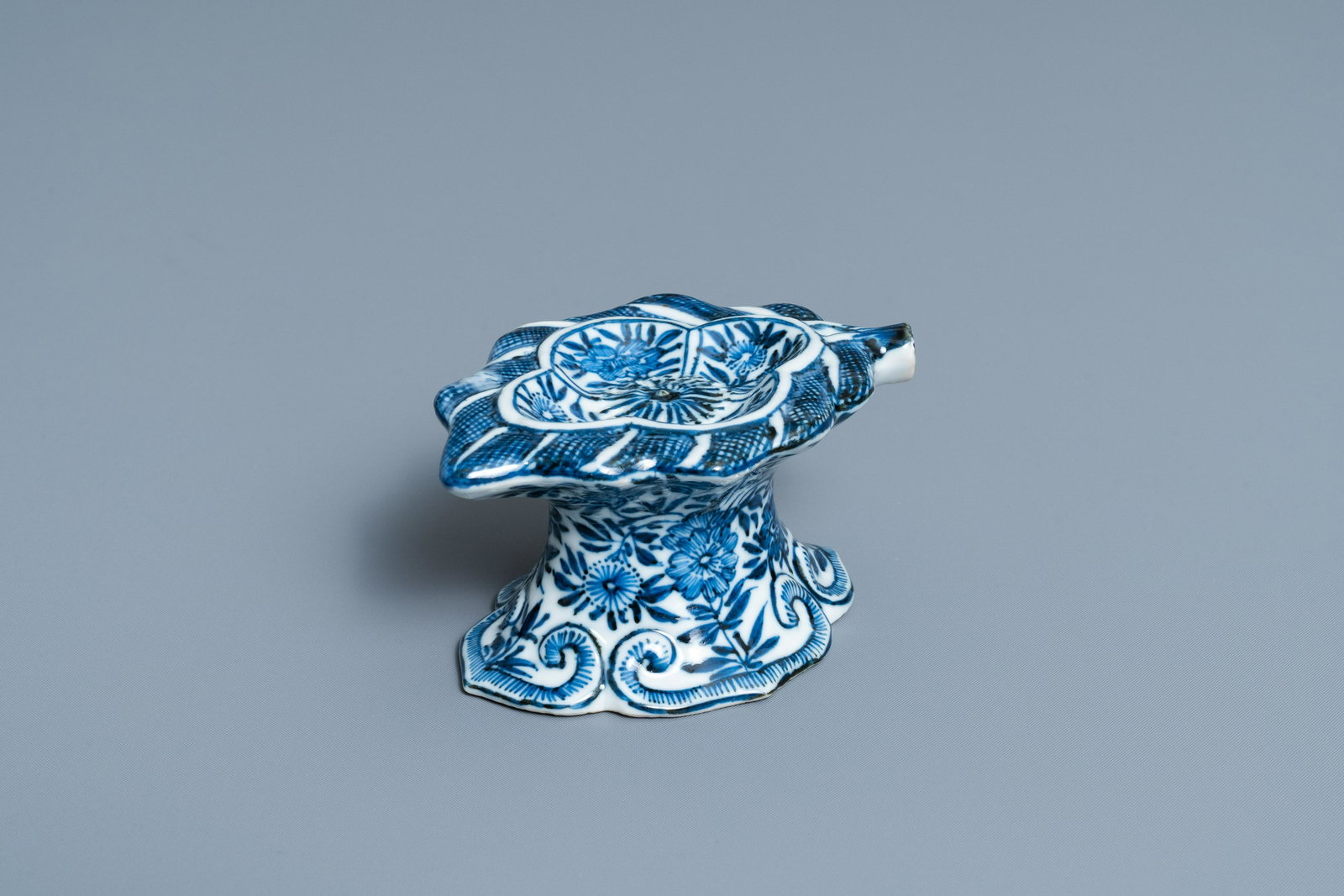 A Chinese blue and white salt after a European silver (1 of 7)