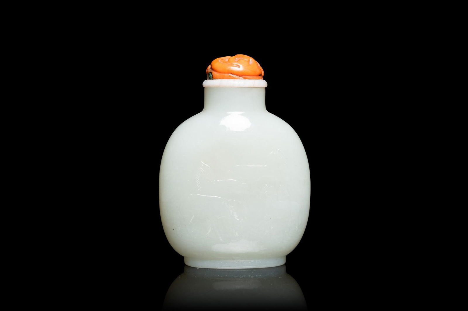 A Chinese white jade 'Eight horses of Mu Wang' snuff bottle, 18/19th C. (1 of 12)