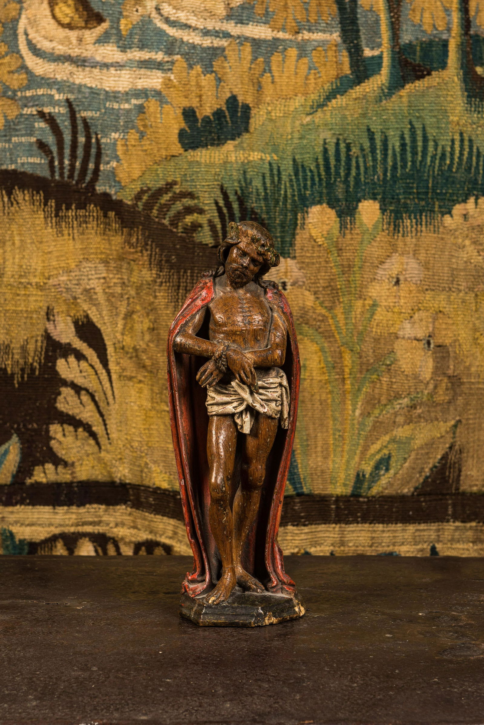 A Flemish polychrome oak wooden 'Ecce Homo', 16th C. (1 of 2)