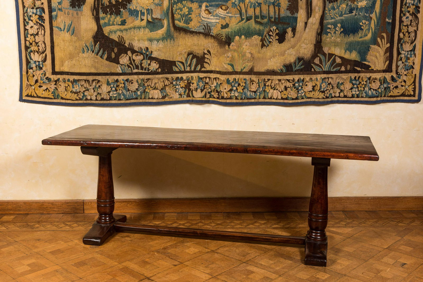 A Flemish walnut refectory table, 2nd half 17th C. (1 of 4)