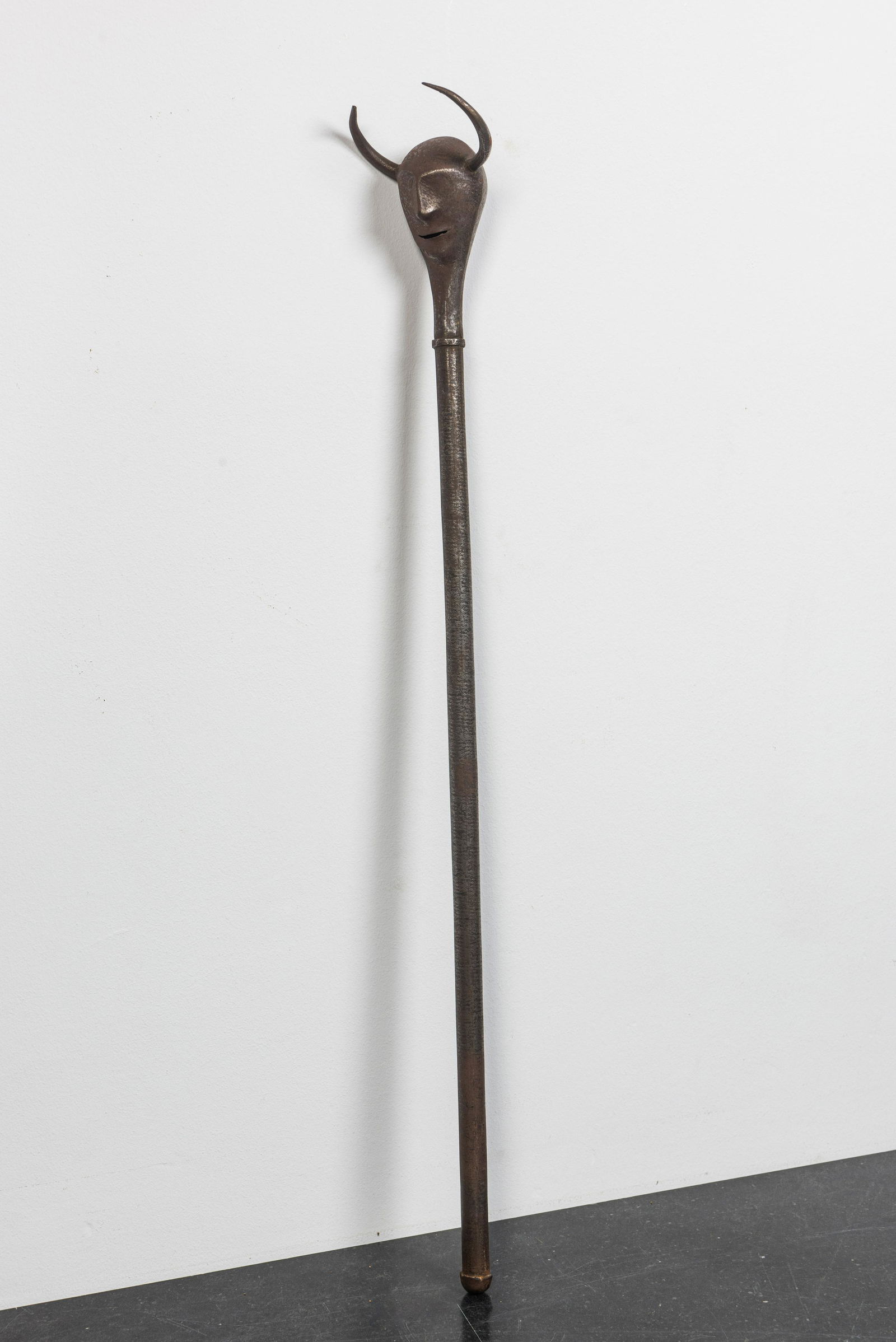 A ritual wrought iron 'devils' staff, 19th C. (1 of 2)