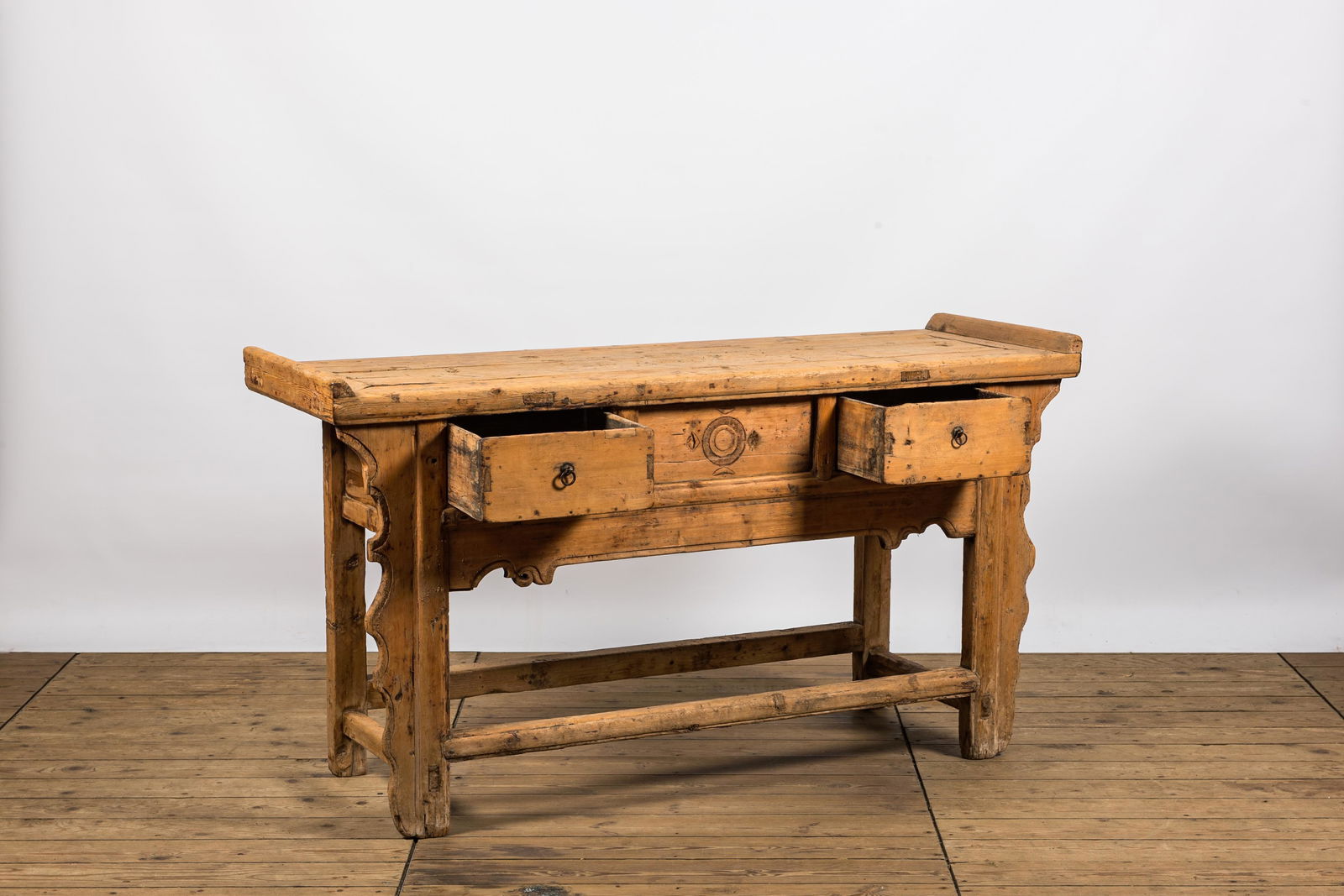 A Chinese elmwooden altar table, 19/20th C. (1 of 3)