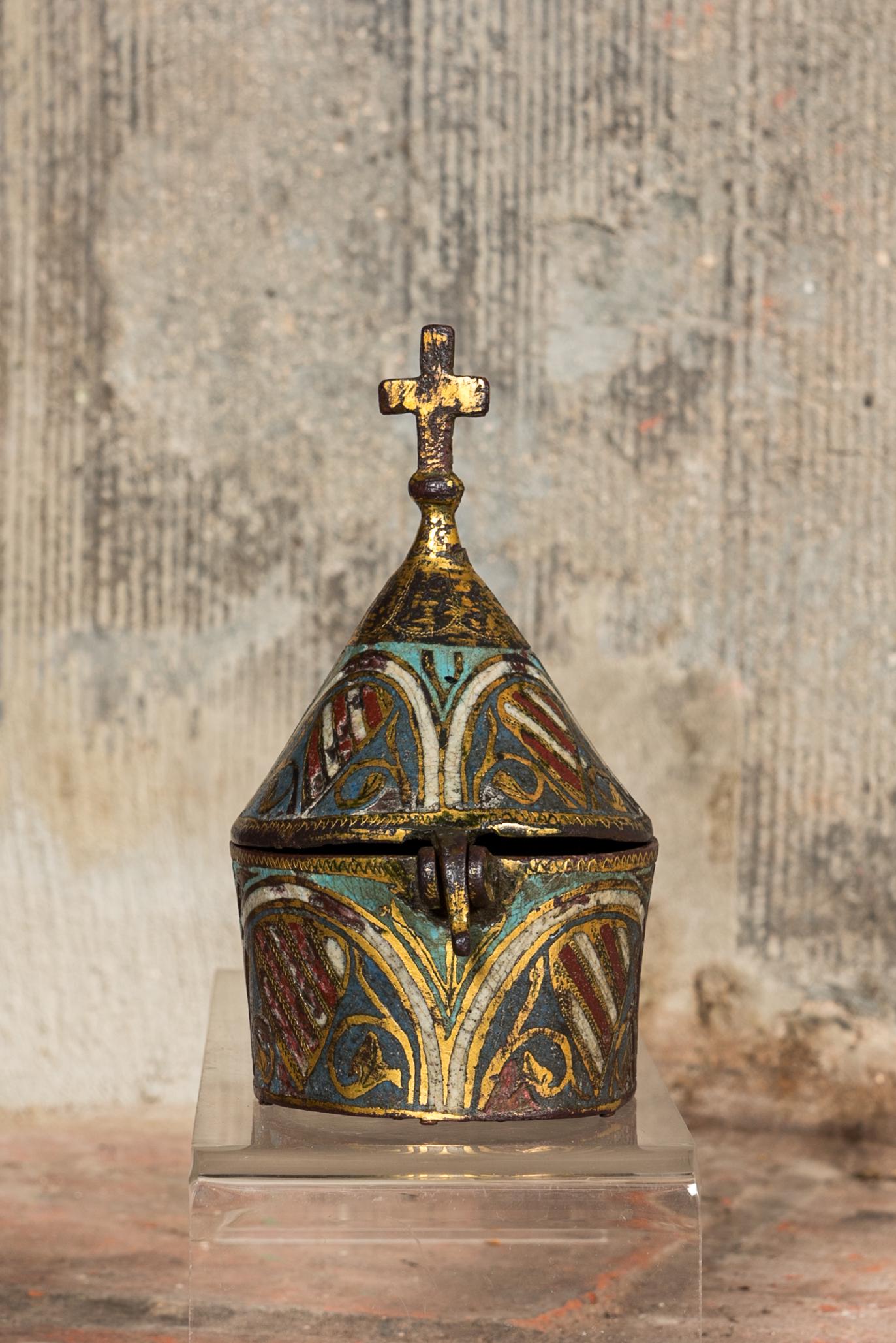 A Limoges enamelled, engraved and gilt copper pyx, France, 13th C. (1 of 4)