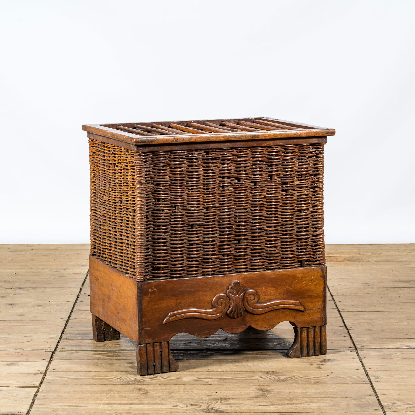 A rural wicker trunk or basket, 20th C. (1 of 3)