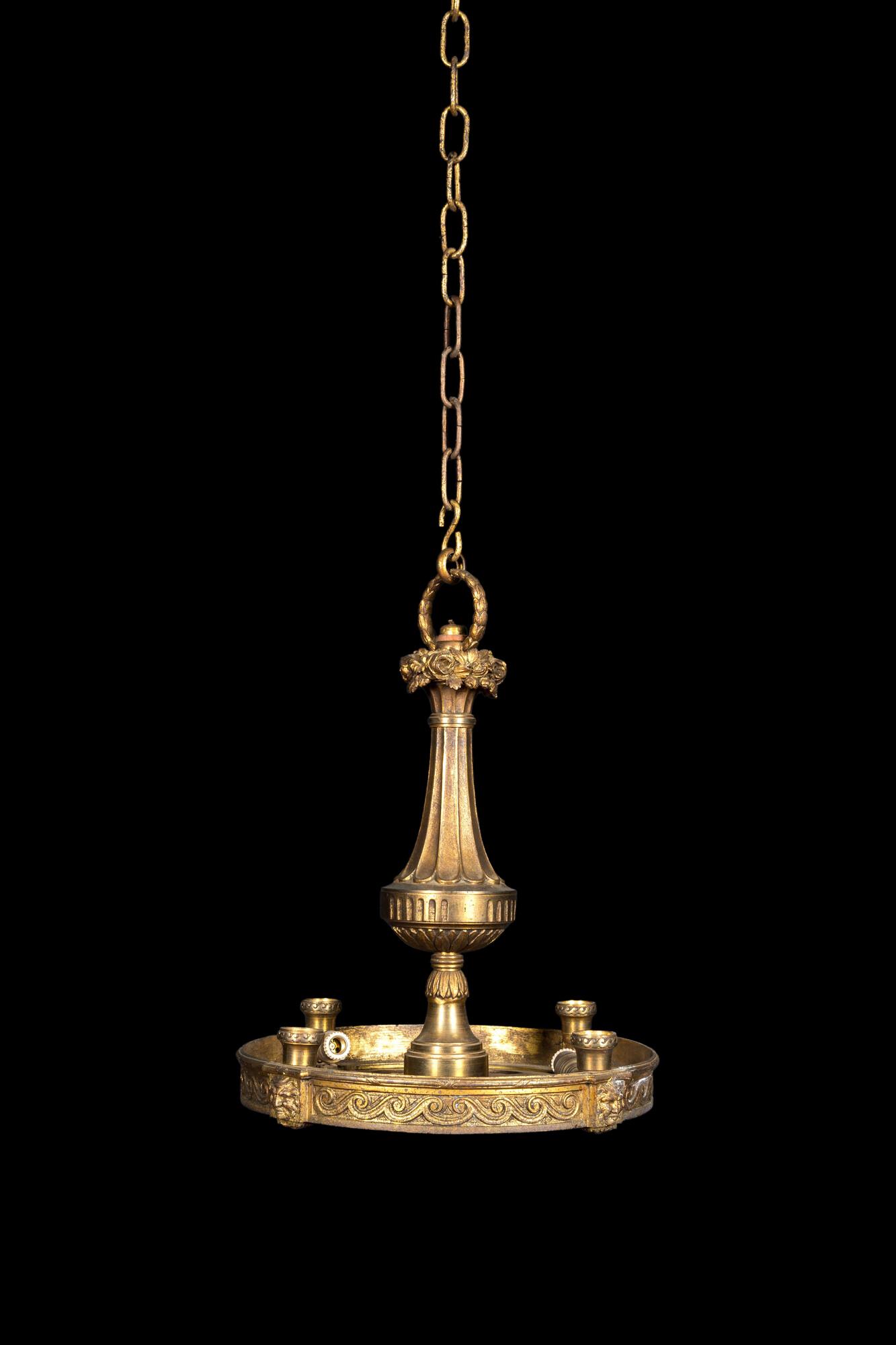 A neoclassical gilt bronze chandelier, 19/20th C. (1 of 6)