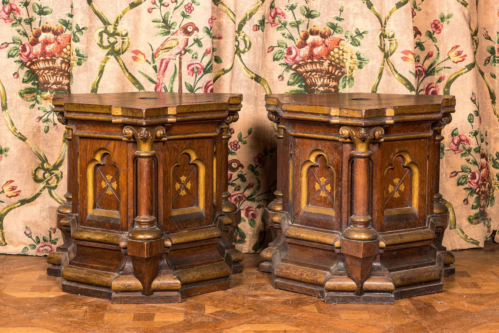 A pair of partly gilded wooden Gothic Revival stands, 19th C. (1 of 7)
