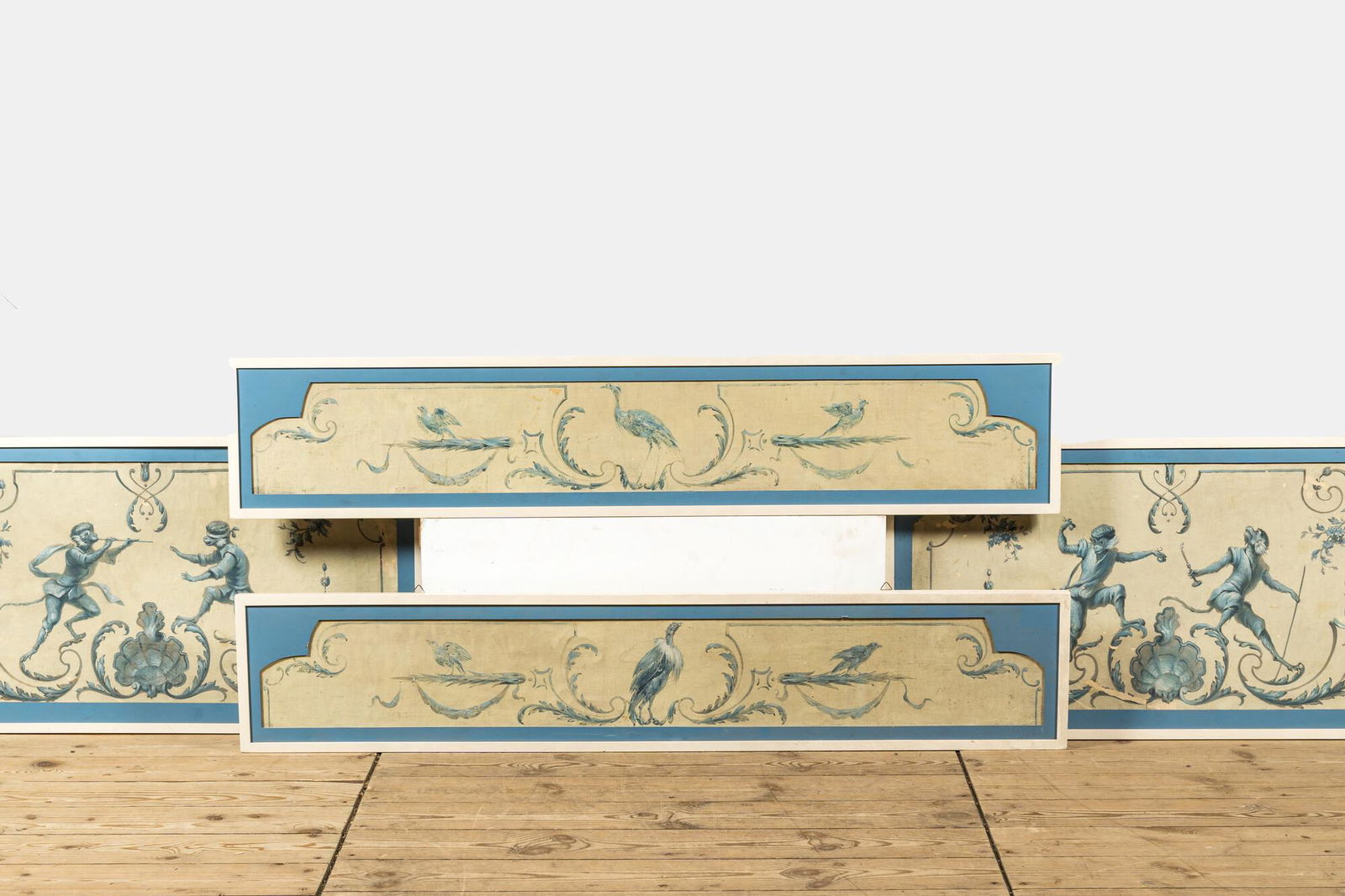 Four French polychrome wall coverings with monkeys and birds, 19th C. (1 of 5)