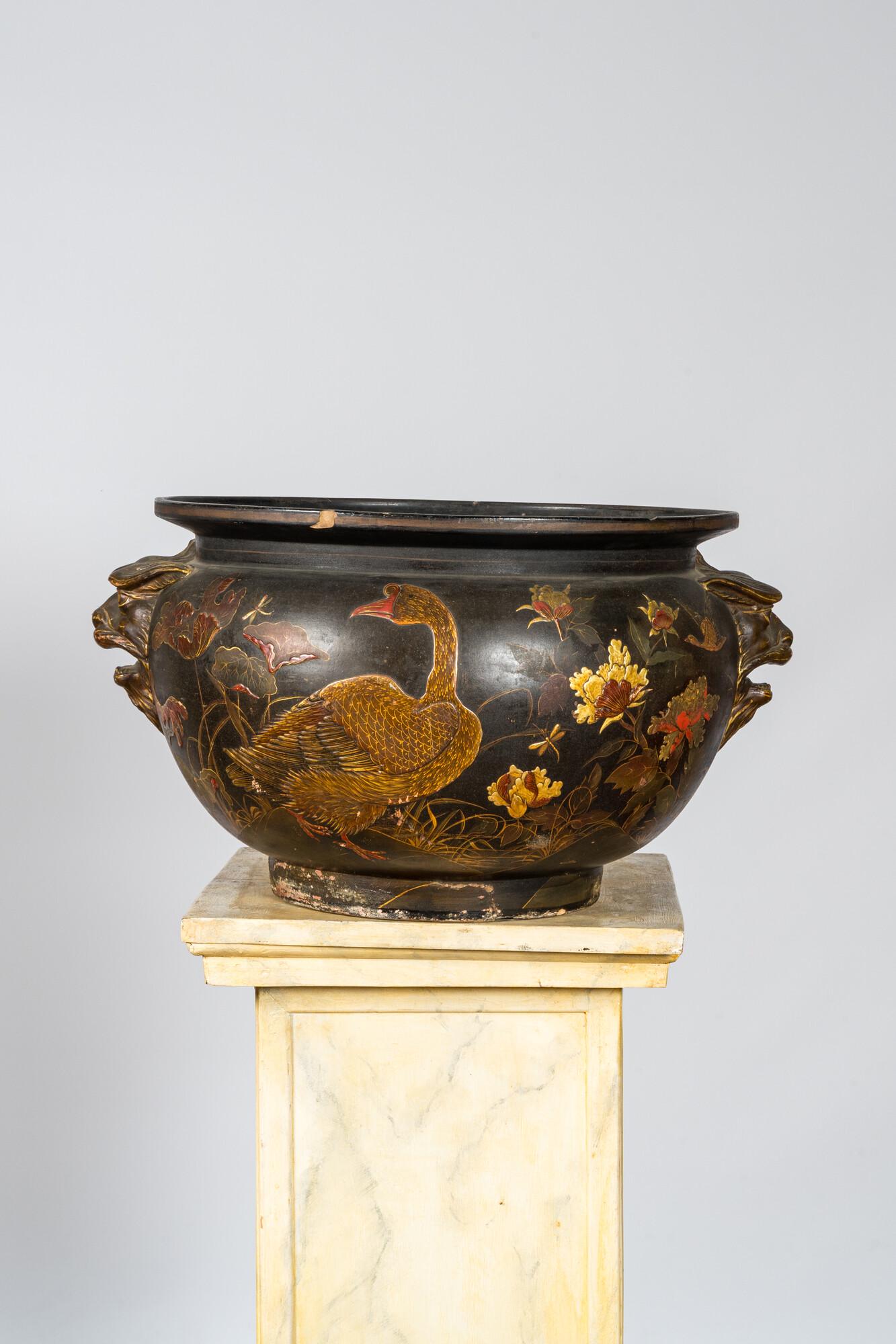A large Japanese lacquered and gilt pottery jardiniere, Meiji, 19th C. (1 of 2)