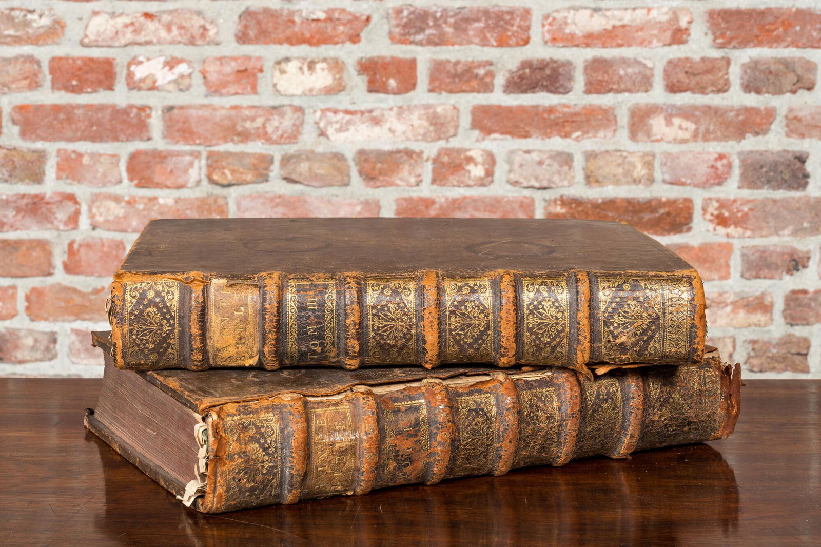 Antoine de Vitre, '‘La sainte bible traduite en François, le latin de la vulgate à (1 of 5)