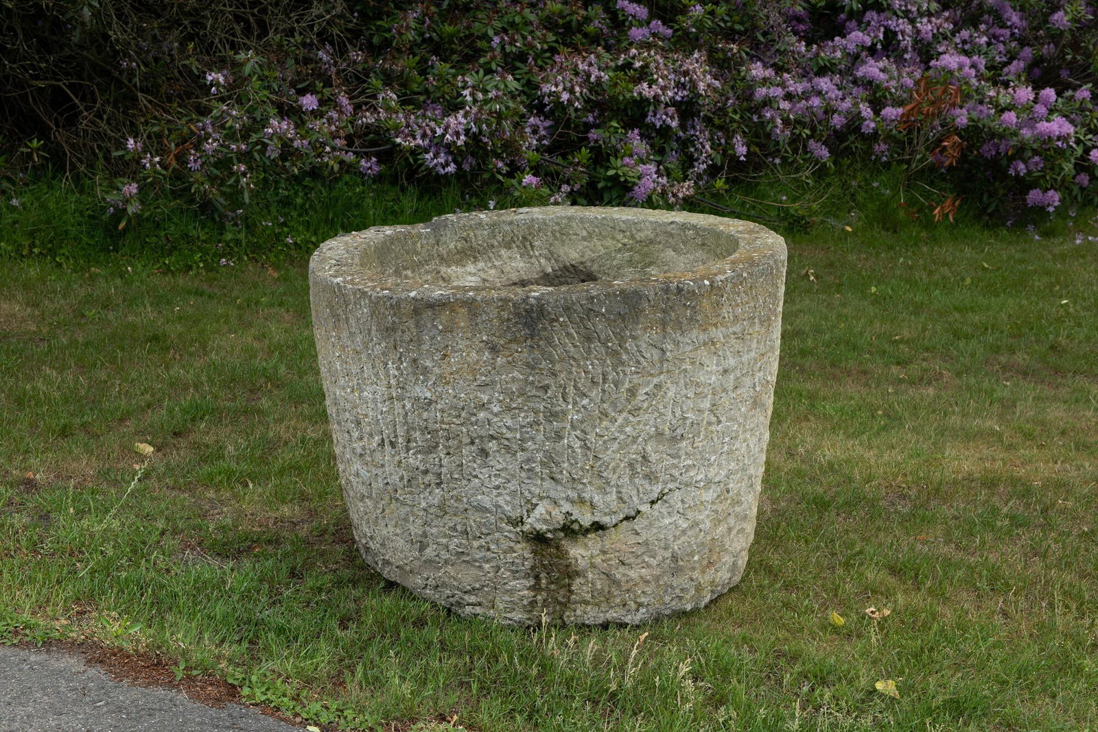 A large carved stone jardinière, 19/20th C. (1 of 3)