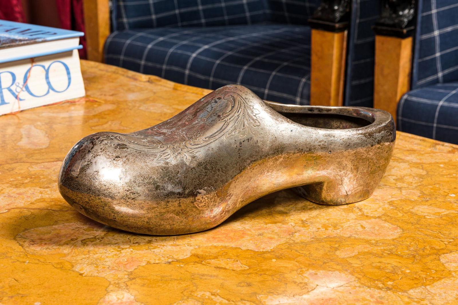 A Dutch silver clog, 833/000, The Hague, 1925 (1 of 4)