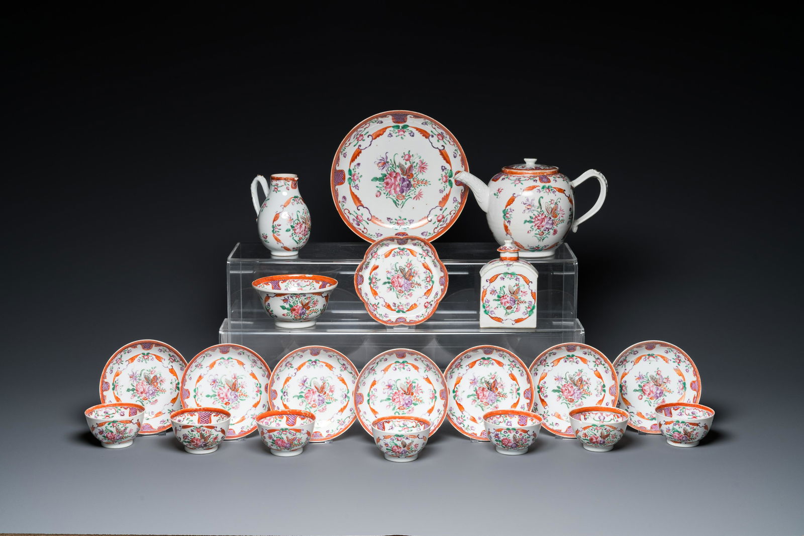 A Chinese famille rose 20-piece tea service with floral design, Qianlong (1 of 17)