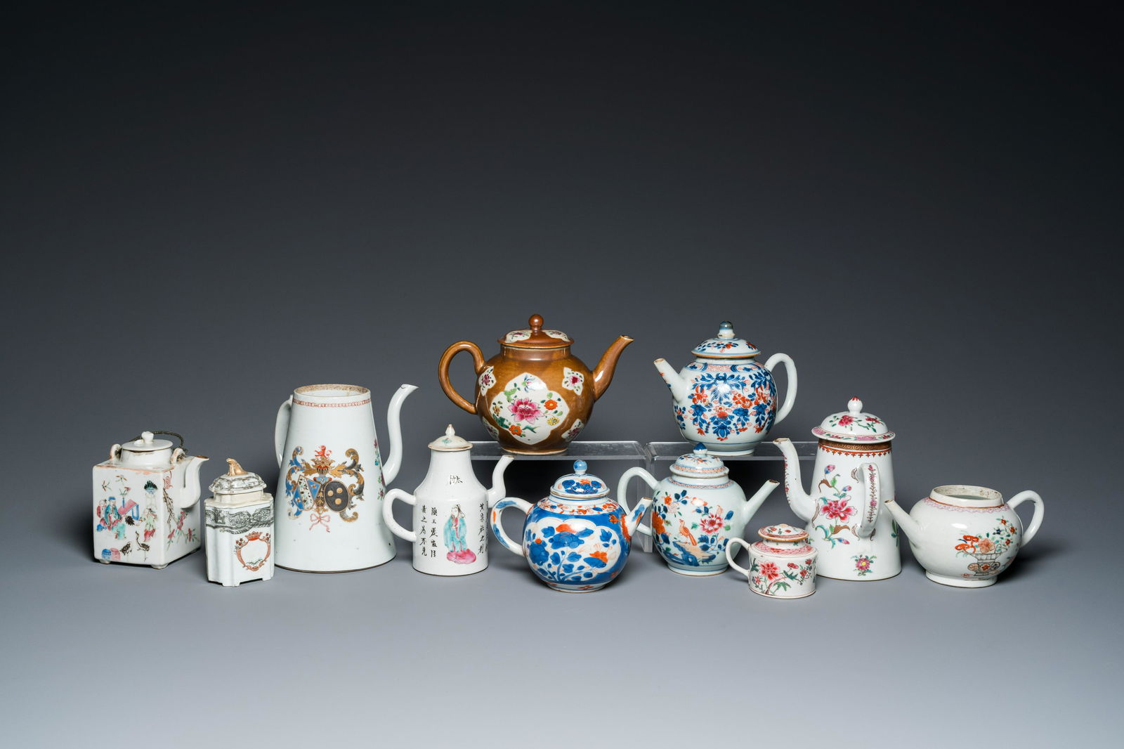 A large selection of Chinese famille rose and Imari-style tea wares, Yongzheng/Qianlong (1 of 11)