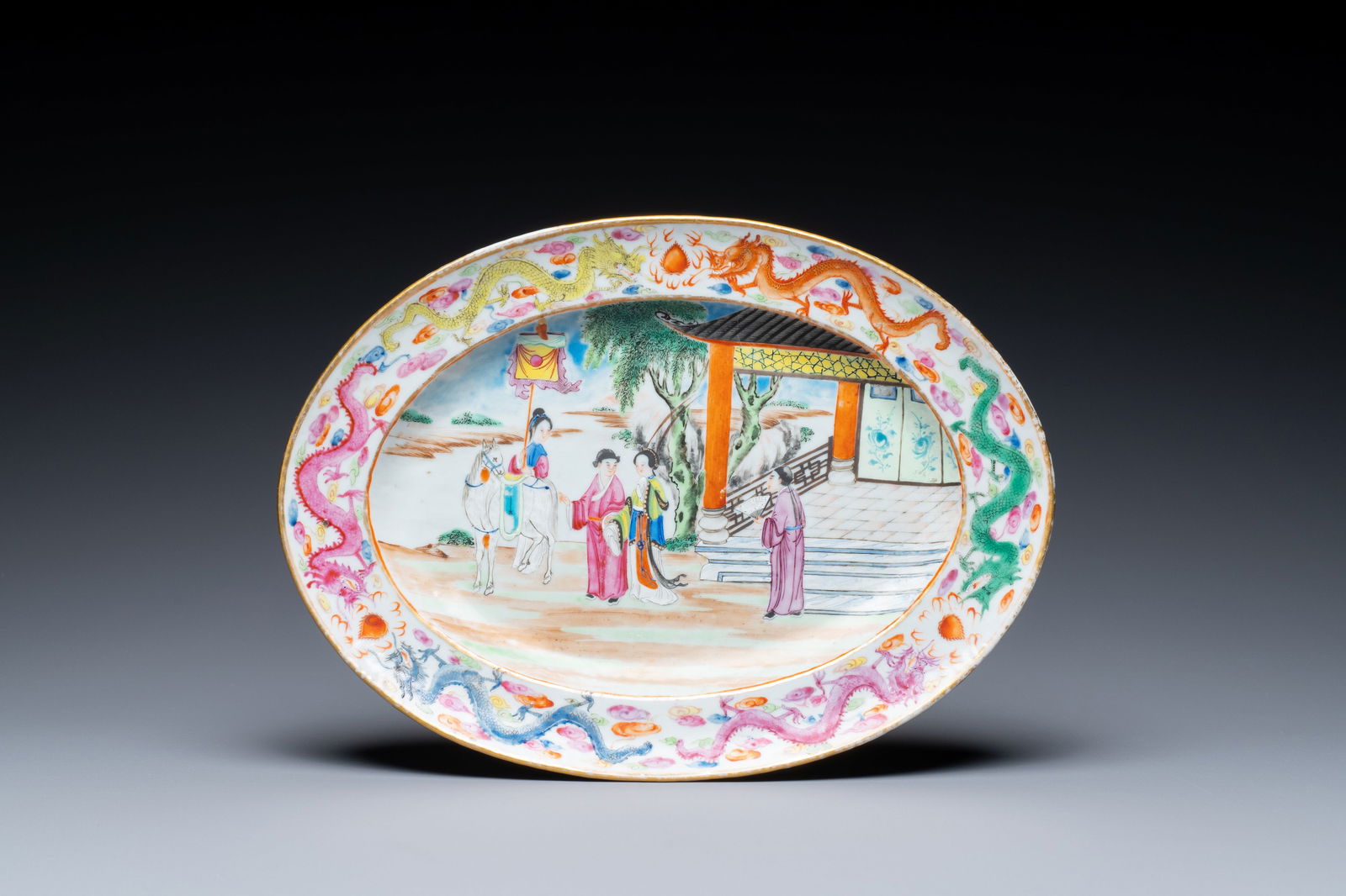 An oval Chinese Canton famille rose dish, Jiaqing/Daoguang (1 of 2)