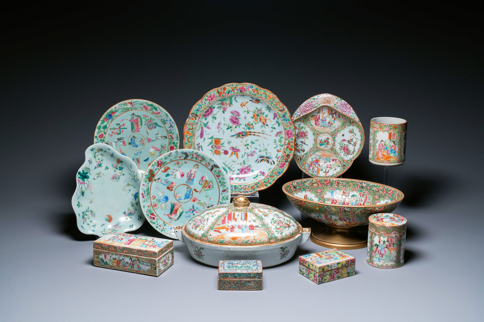 An extensive collection of Chinese Canton famille rose porcelain, 19th C. (1 of 5)