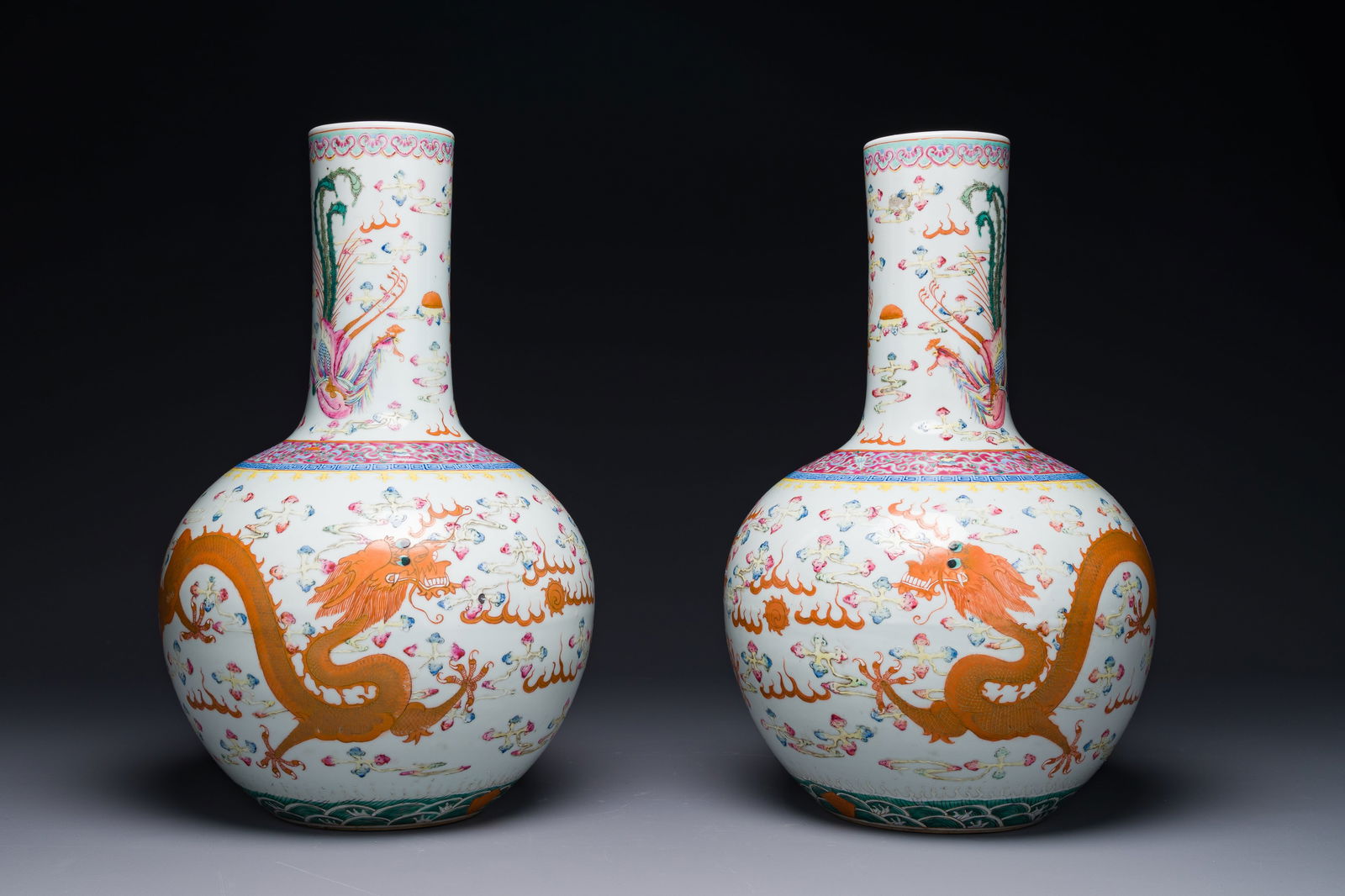 A pair of Chinese famille rose 'dragon' bottle vases, Tongzhi/Guangxu (1 of 6)