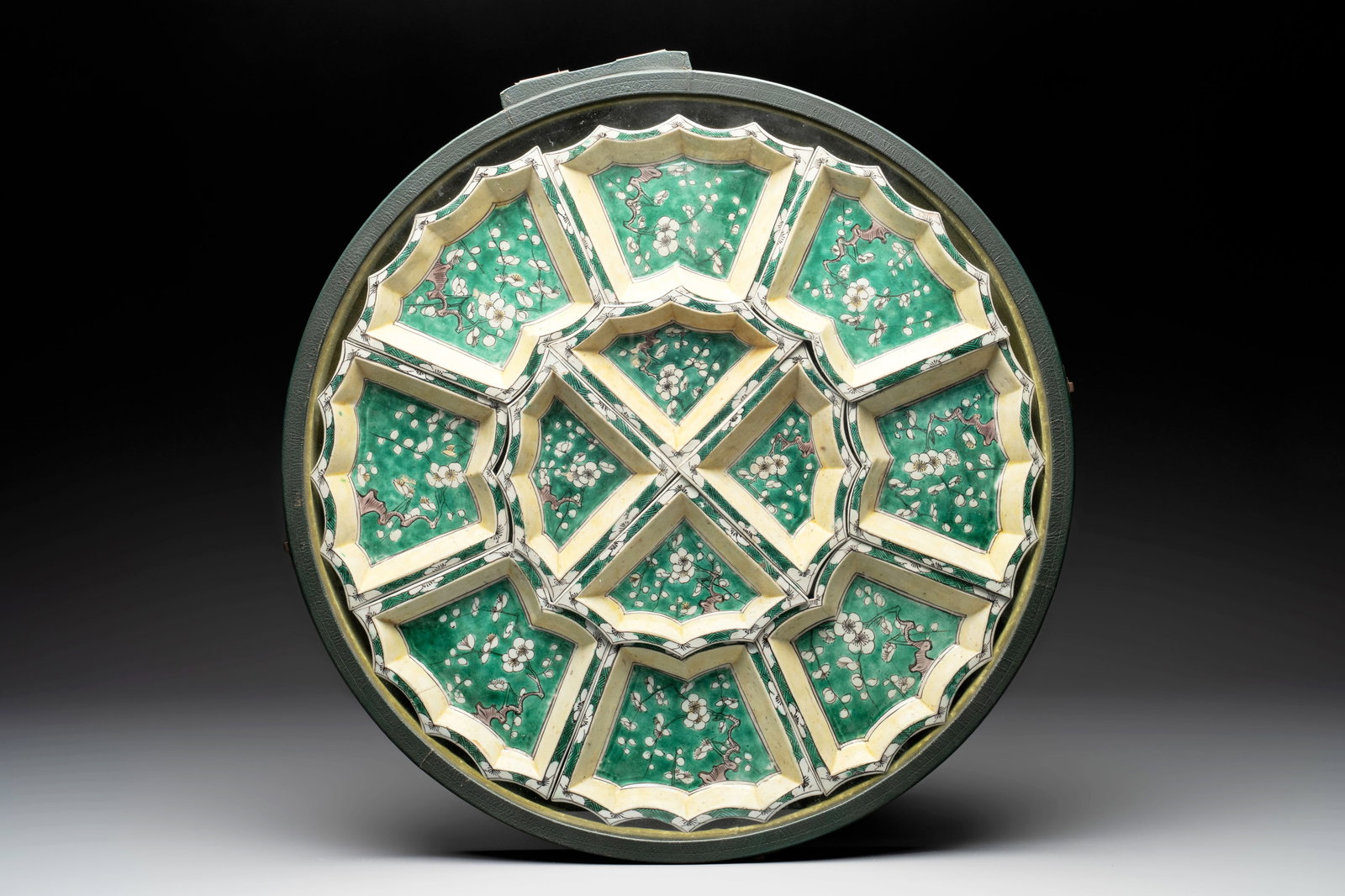 A Chinese verte biscuit 12-piece 'plum blossoms' sweetmeat set in a case, Kangxi (1 of 9)