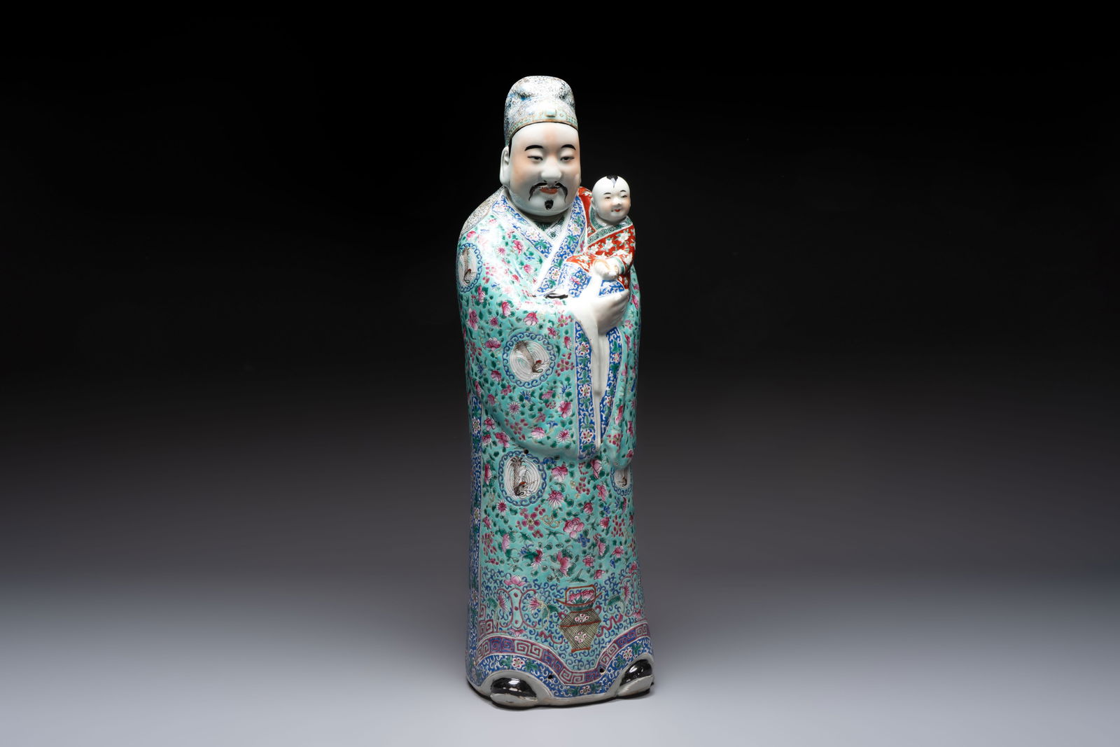 A large Chinese famille rose figure of Fu Xing, Zhu Mao Ji Zao mark, Republic