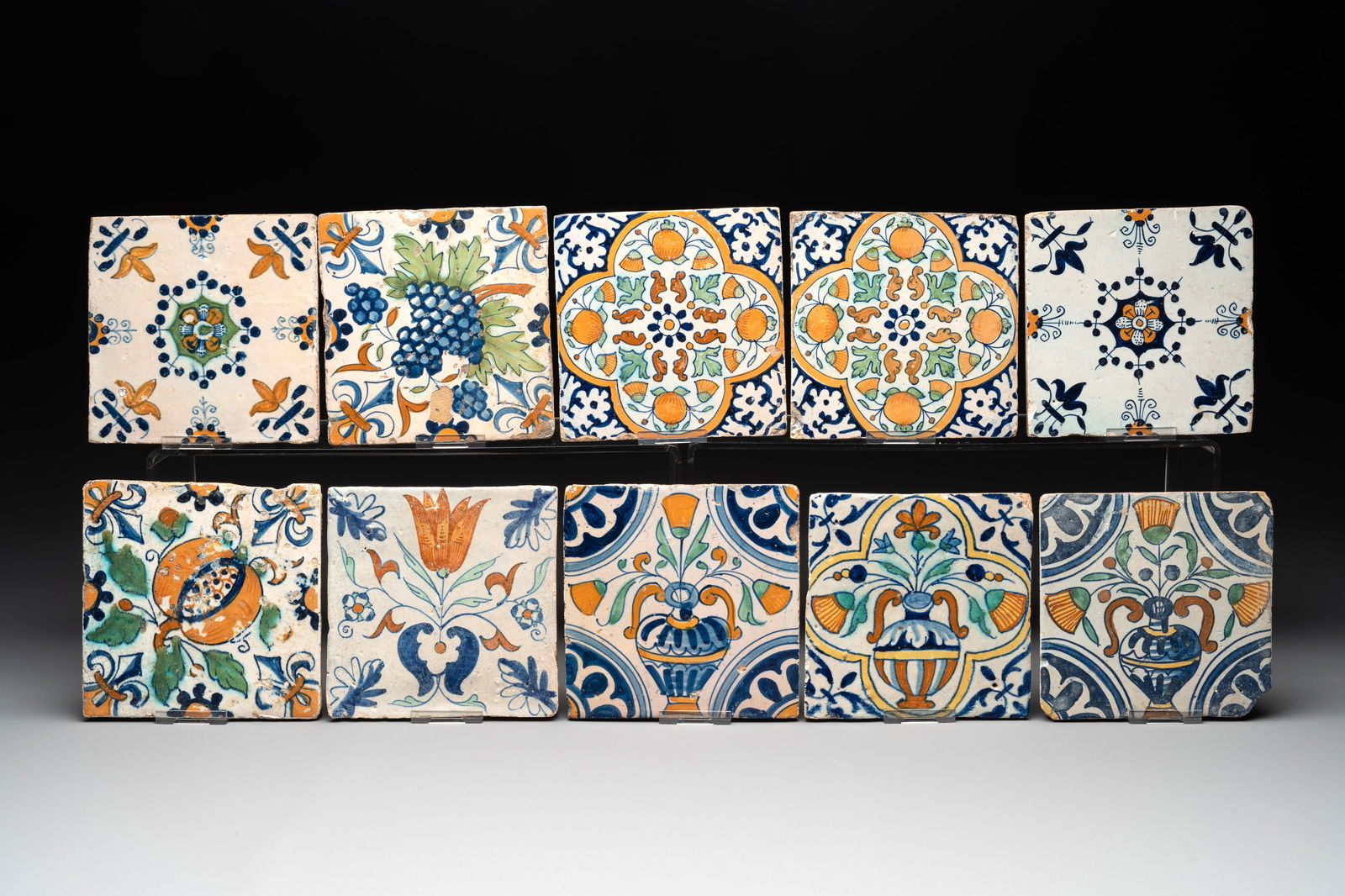 Ten polychrome Dutch Delft tiles with floral design, incl. Haarlem, 17th C. (1 of 6)