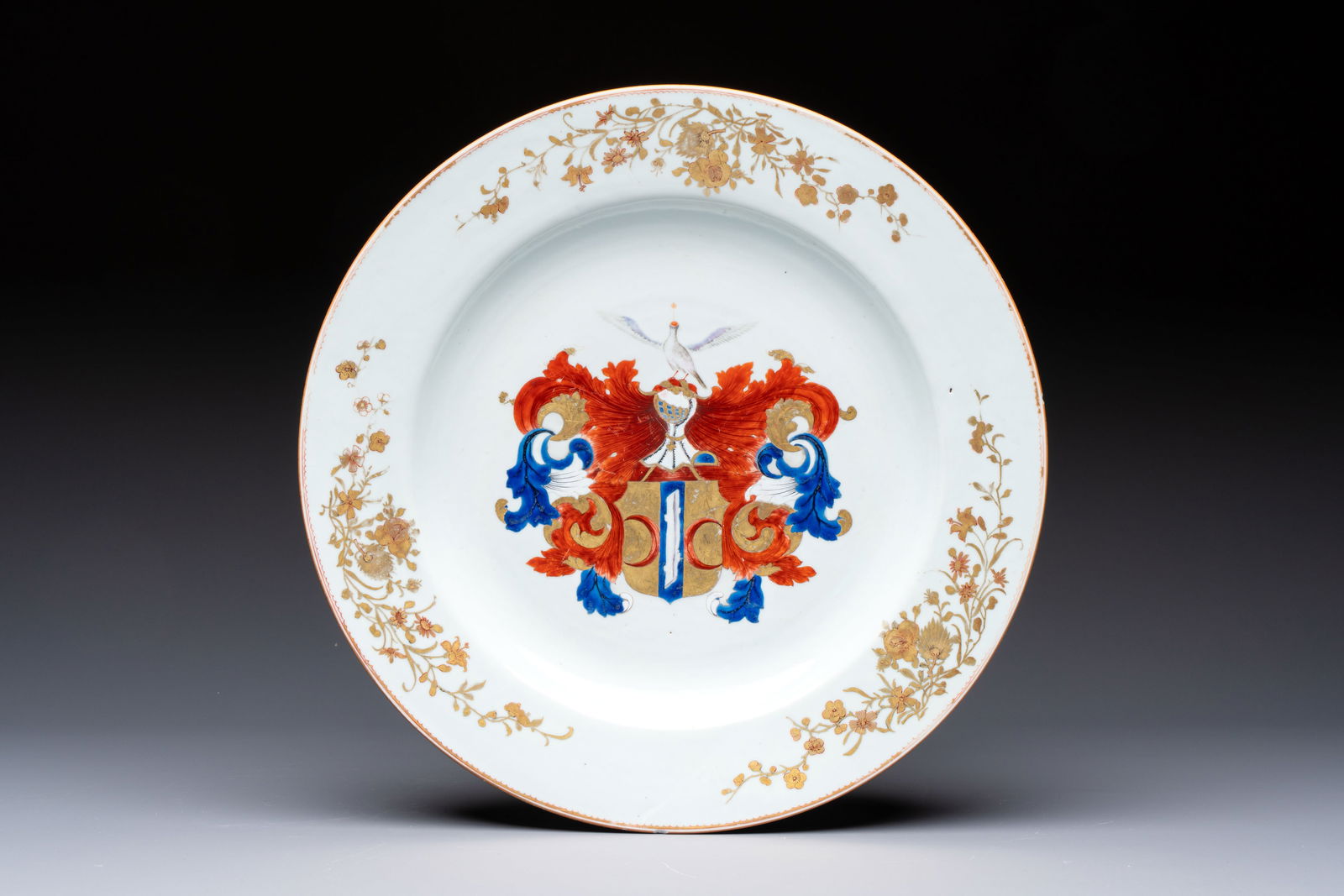 A Chinese armorial dish with the arms of Valckenier of Amsterdam for the Dutch market, Qianlong, ca. (1 of 2)