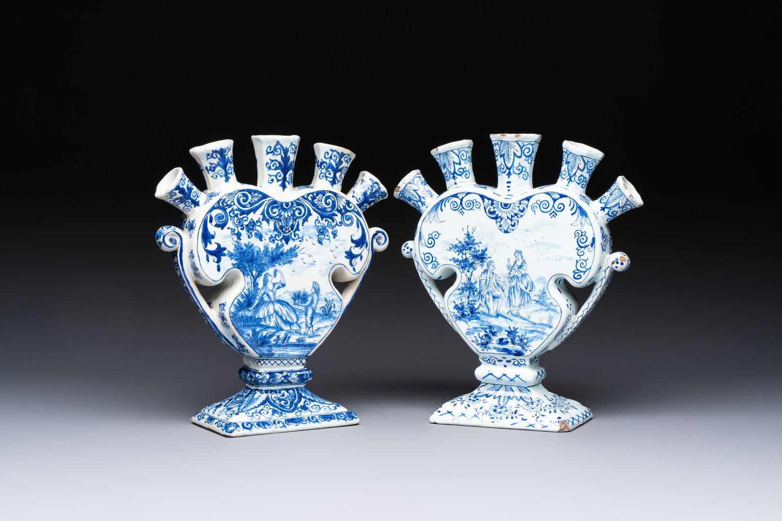 Two blue and white Dutch Delft heart-shaped tulip vases, 19th C. (1 of 7)