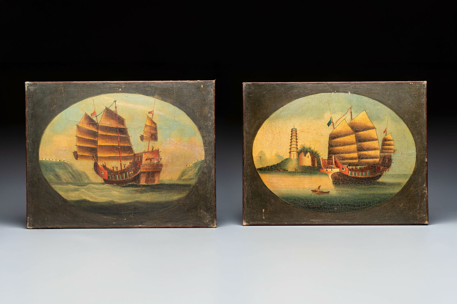 Canton school: two paintings depicting Chinese junks at sea, oil on canvas, 19th C. (1 of 5)
