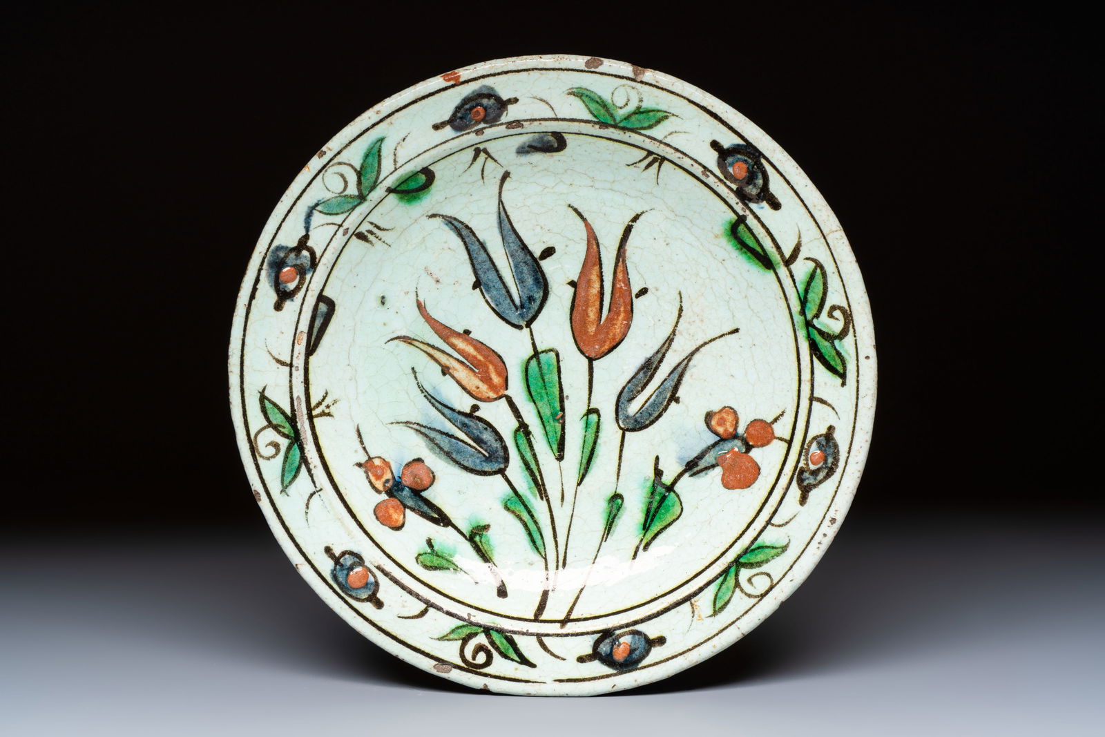 An Iznik pottery 'Floral' plate, Turkey, 17th C. (1 of 2)