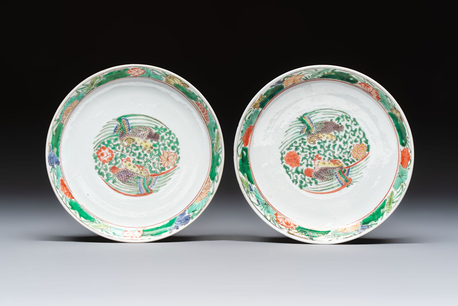 A pair of Chinese famille verte 'cranes' plates, Kangxi (1 of 2)