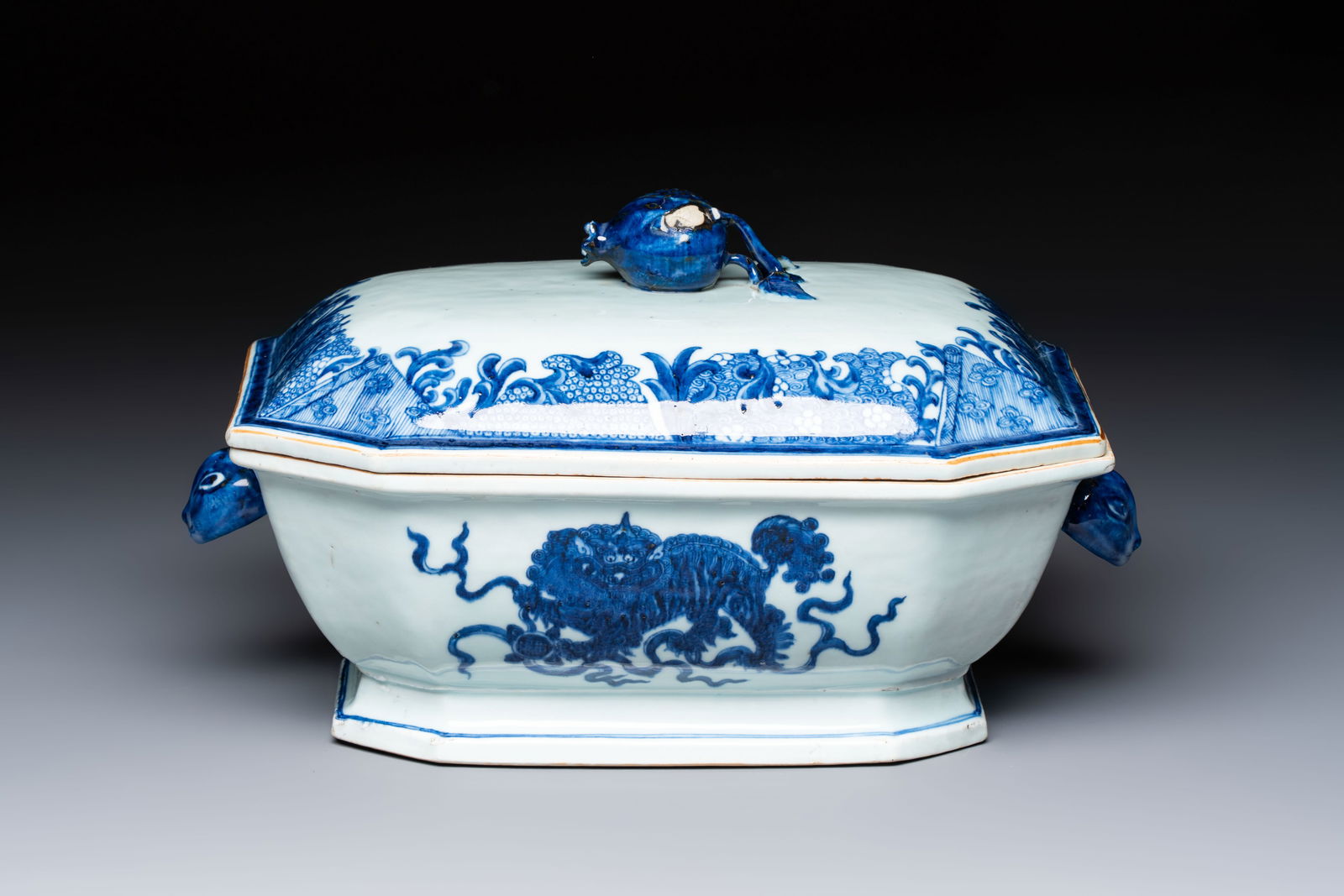 A Chinese blue and white 'Buddhist Lion' tureen and cover, Qianlong (1 of 8)