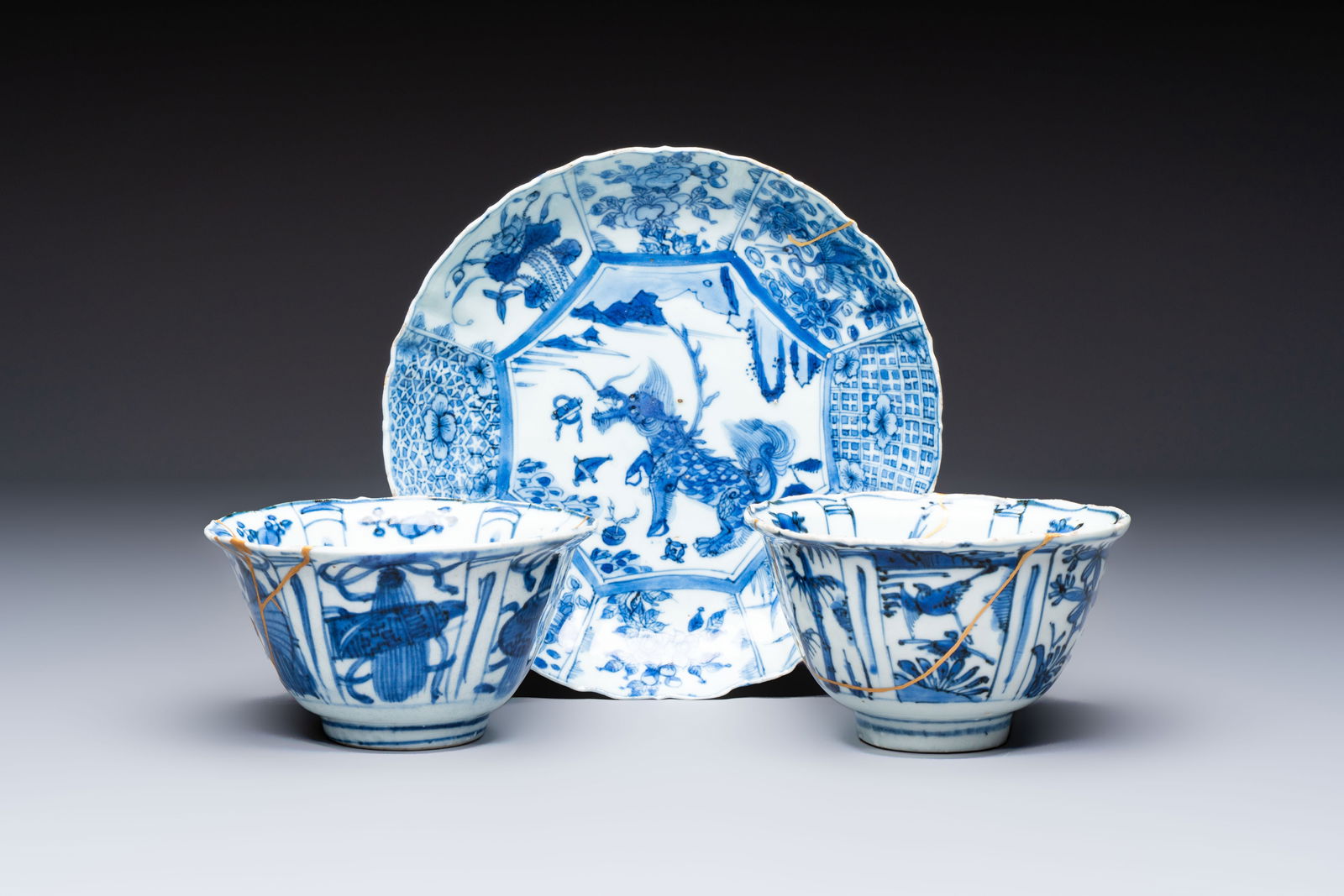 Two Chinese blue and white bowls and a 'Qilin' plate, Wanli/Transitional period (1 of 9)
