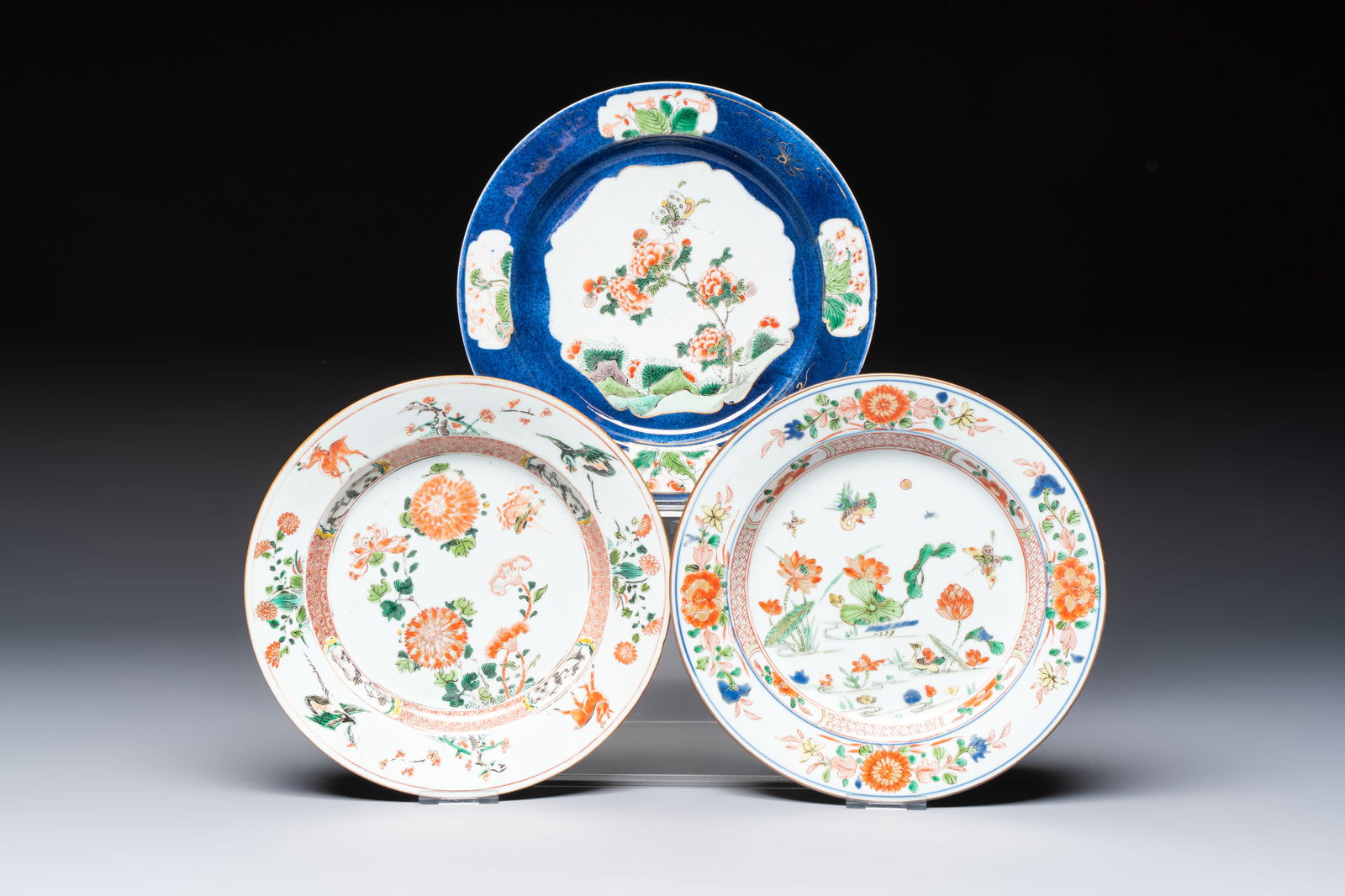 Three Chinese famille verte plates with floral design, one powder-blue-ground, Kangxi (1 of 5)