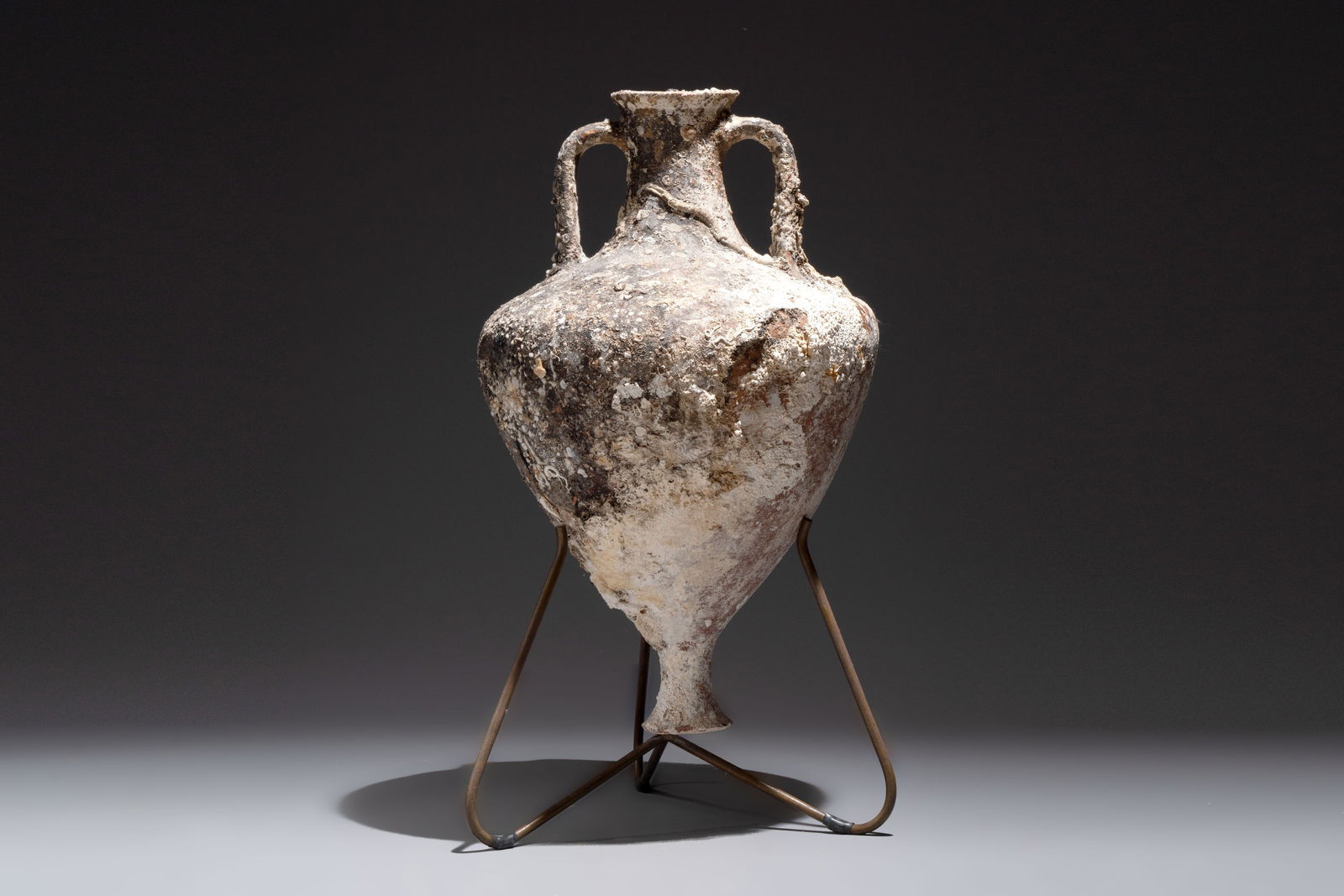A Roman pottery olive oil transport amphora, South of Spain, 1st/3rd C. (1 of 6)