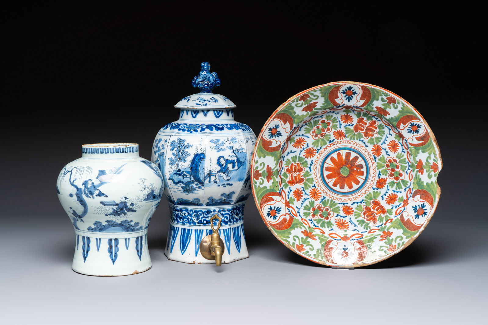 A blue and white Dutch Delft covered chinoiserie vase mounted as a fountain, a vase and a polychrome (1 of 9)