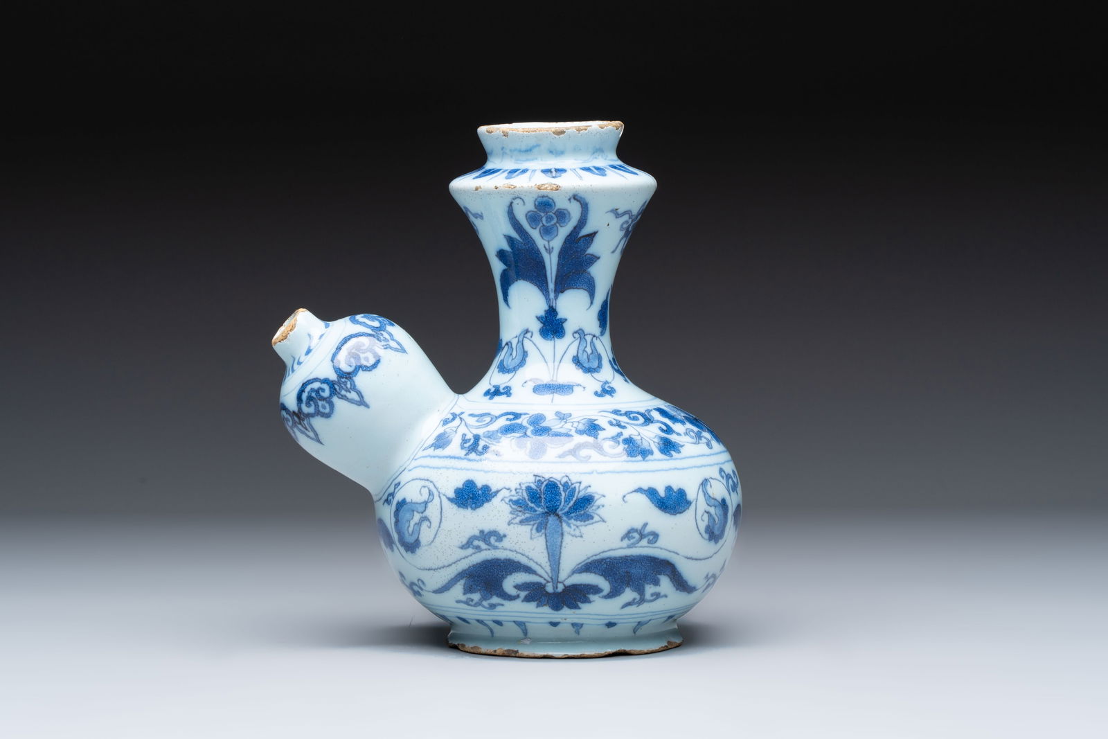 A blue and white Dutch Delft chinoiserie kendi, late 17th C. (1 of 6)
