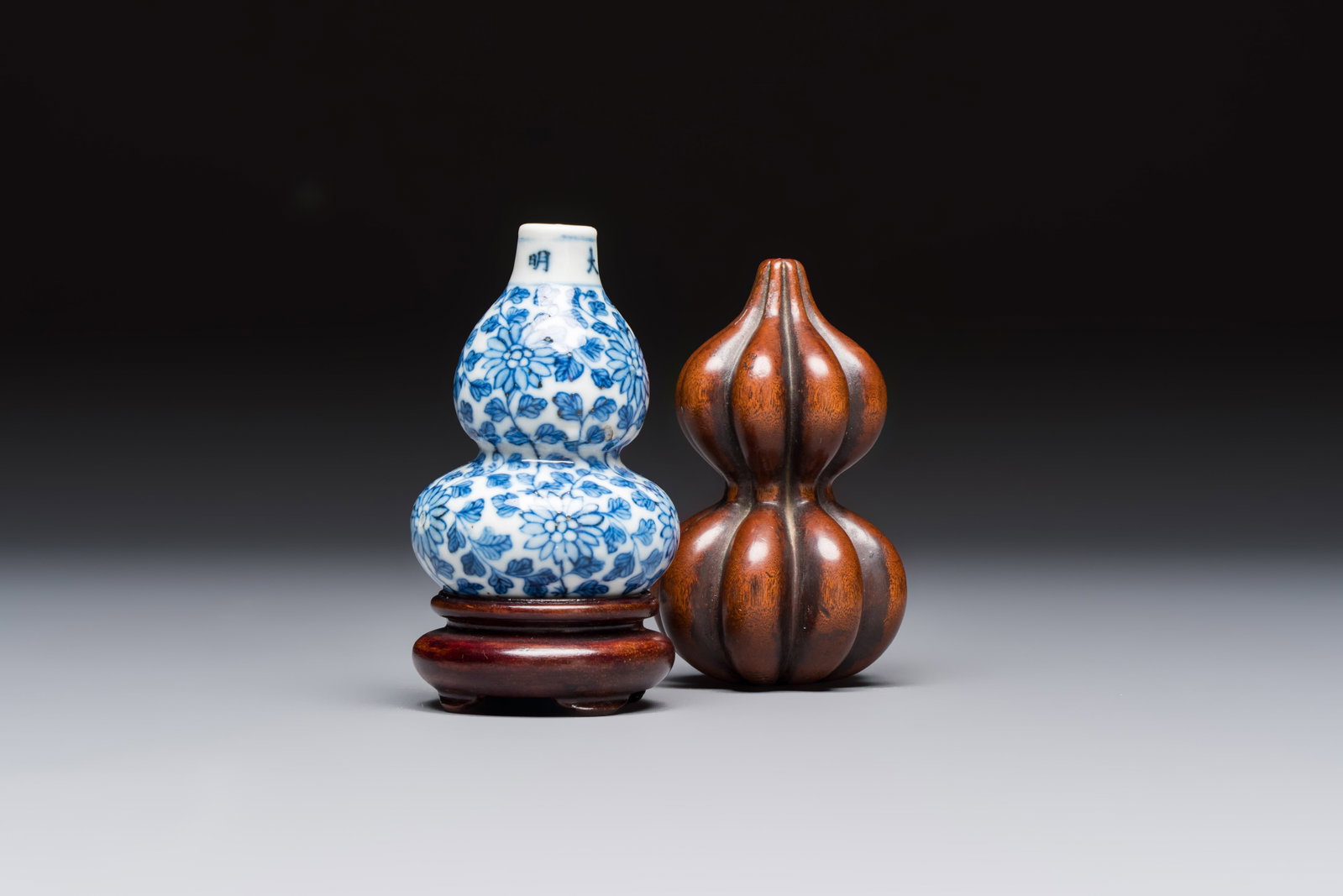 A Chinese blue and white double-gourd snuff bottle and a huali snuff bottle, Xuande and Qianlong (1 of 9)