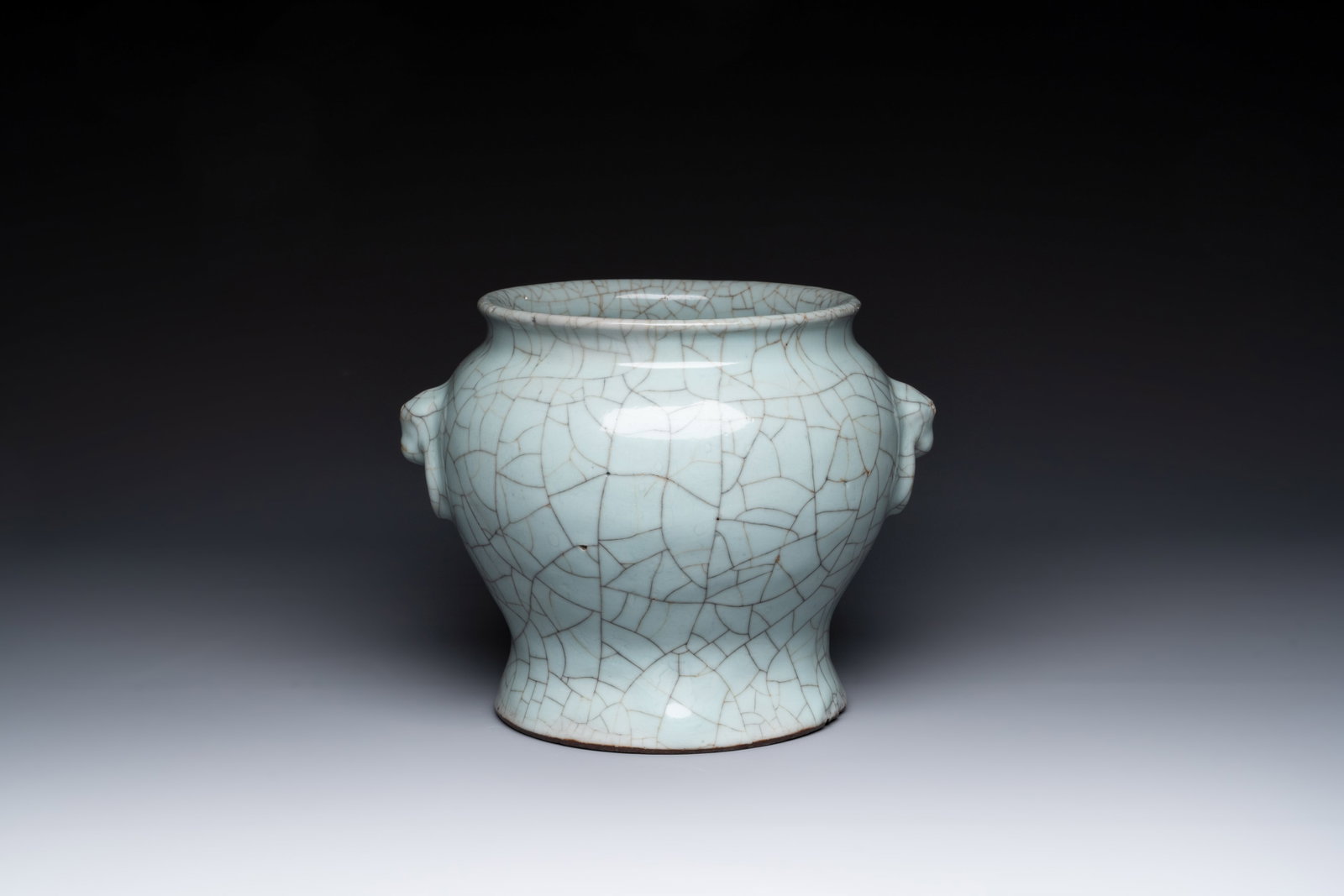A Chinese ge-type vase with lion-form handles, Qianlong (1 of 6)